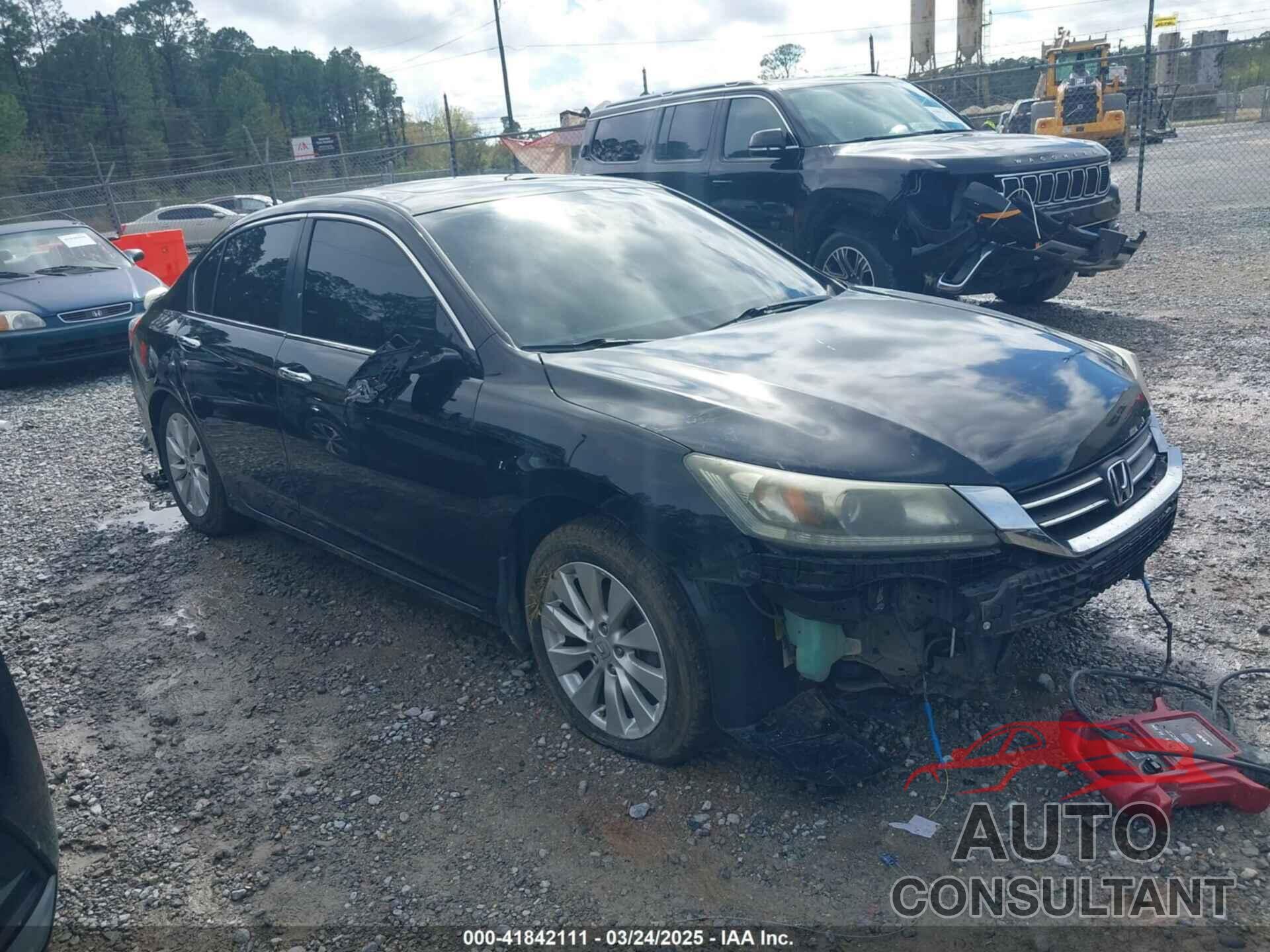 HONDA ACCORD 2015 - 1HGCR2F83FA258920