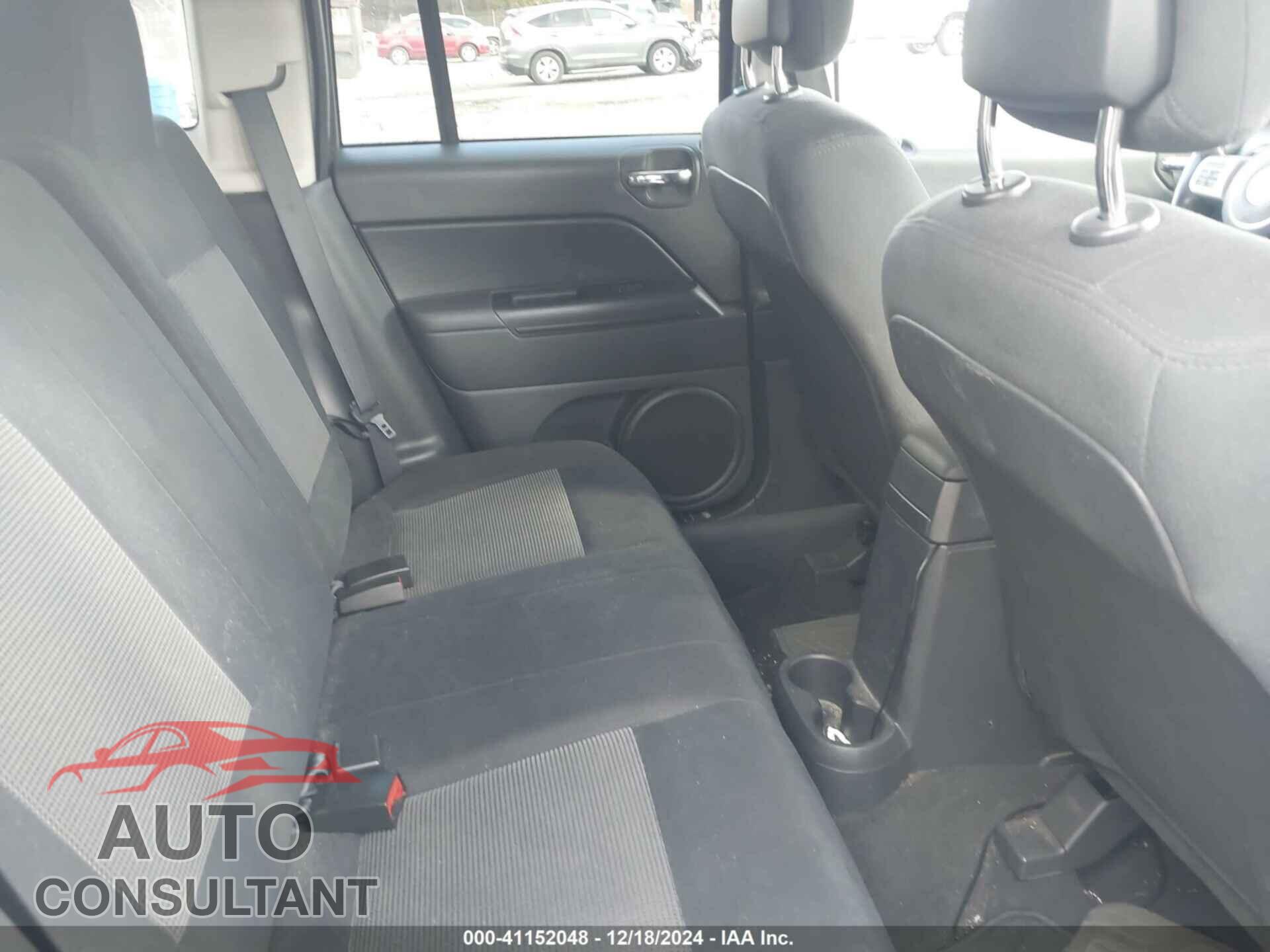 JEEP COMPASS 2011 - 1J4NT1FB7BD260767