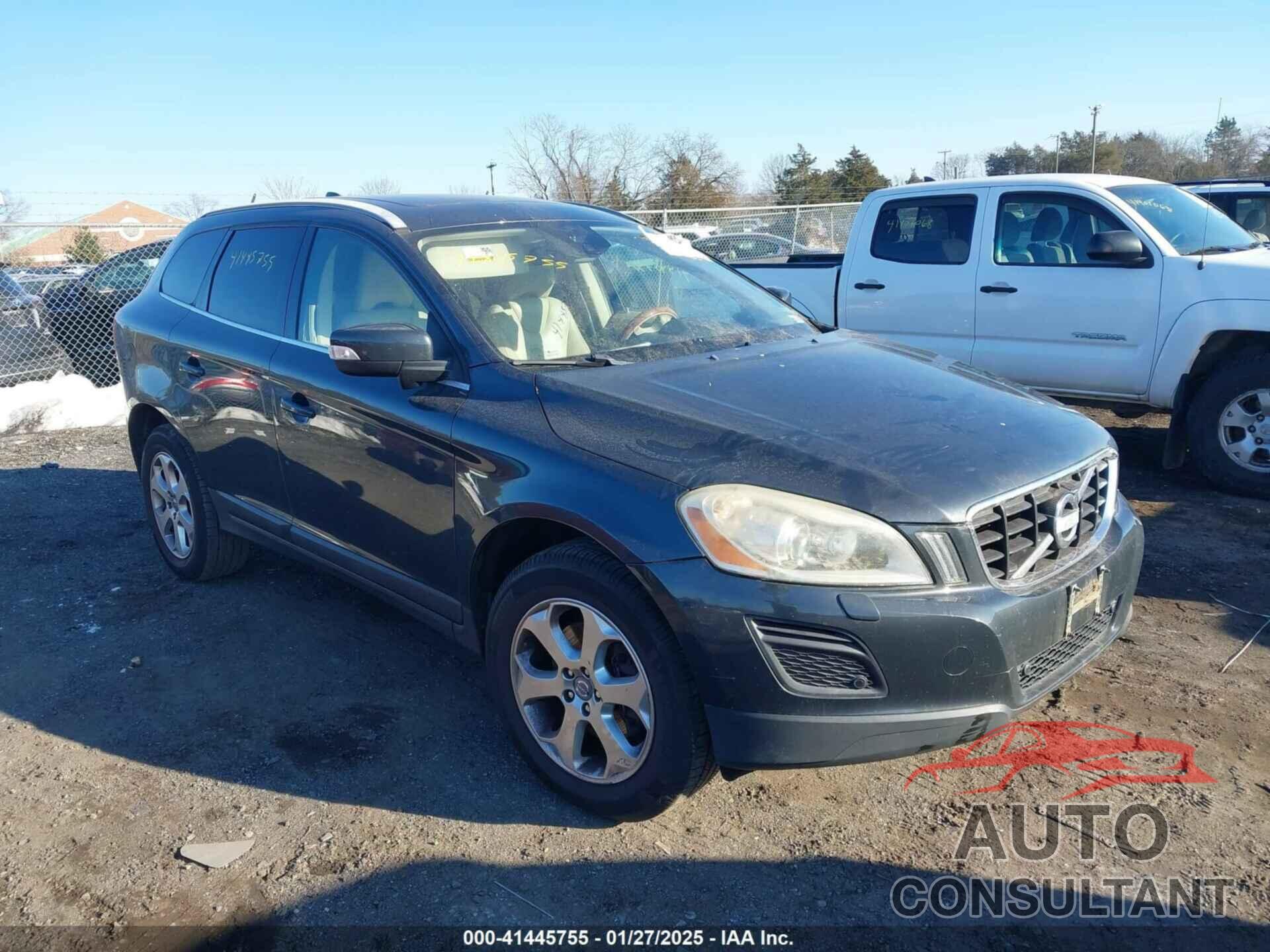 VOLVO XC60 2013 - YV4952DZ3D2370105