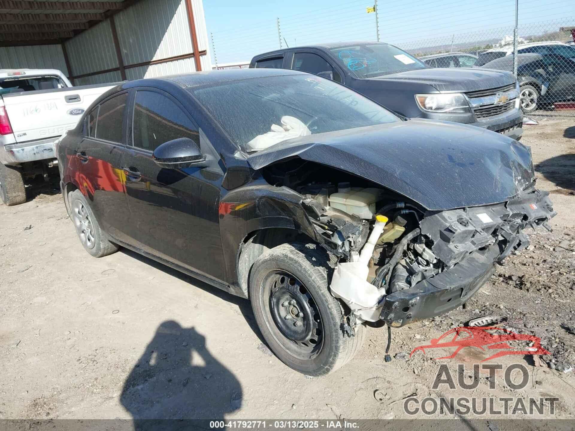 MAZDA MAZDA3 2013 - JM1BL1TG8D1824293