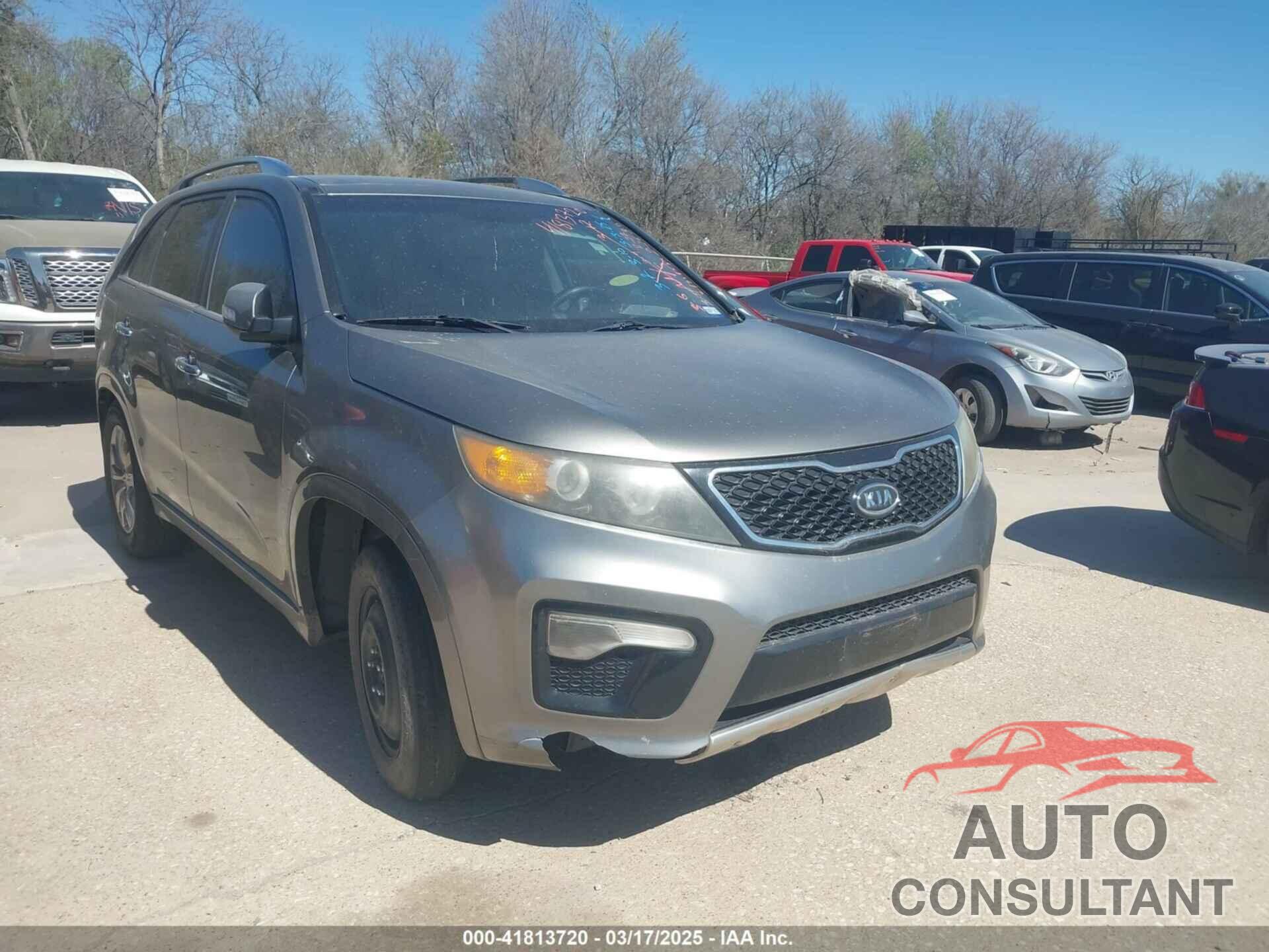 KIA SORENTO 2013 - 5XYKW4A22DG365388