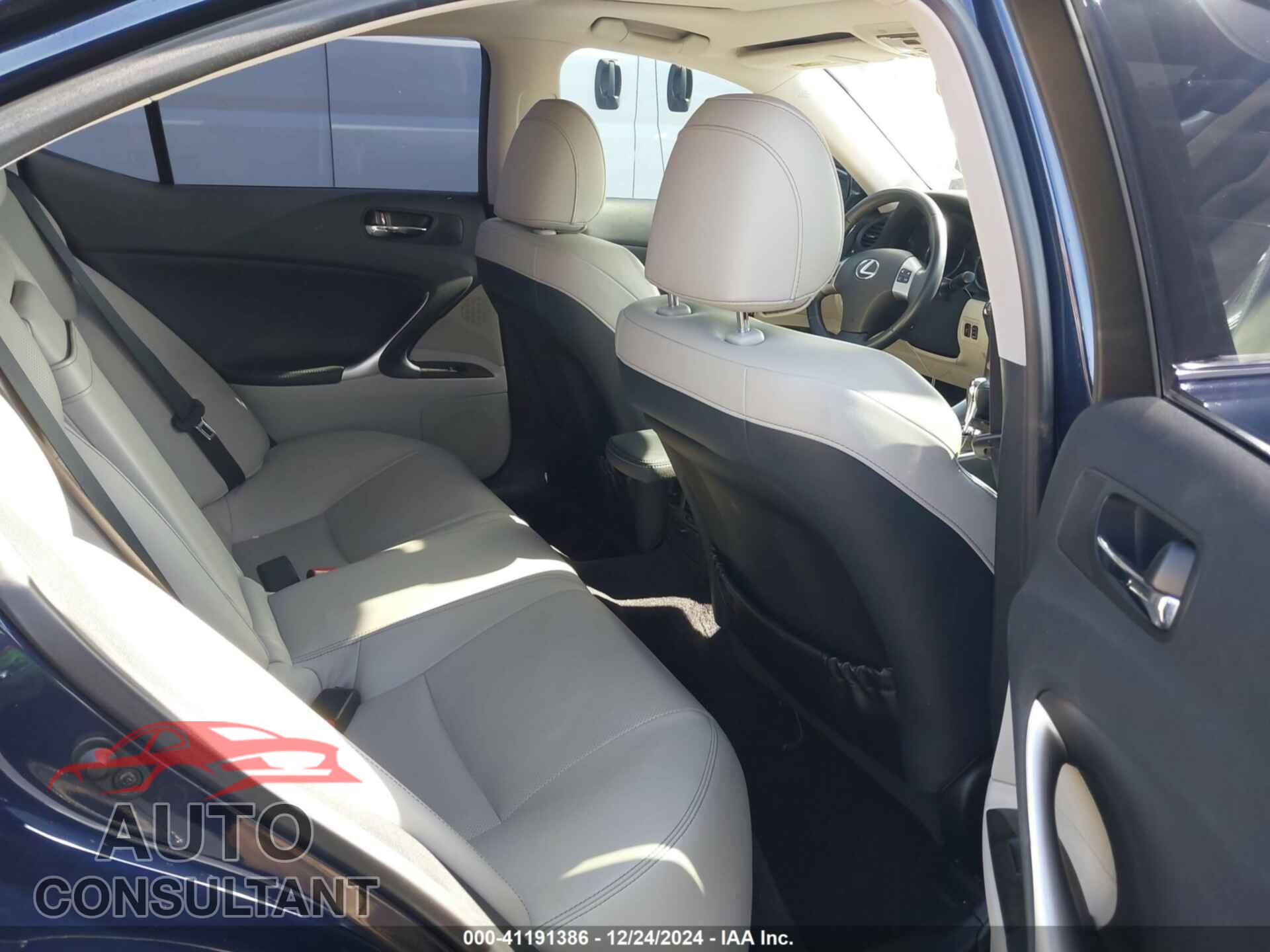 LEXUS IS 250 2011 - JTHBF5C25B5154242