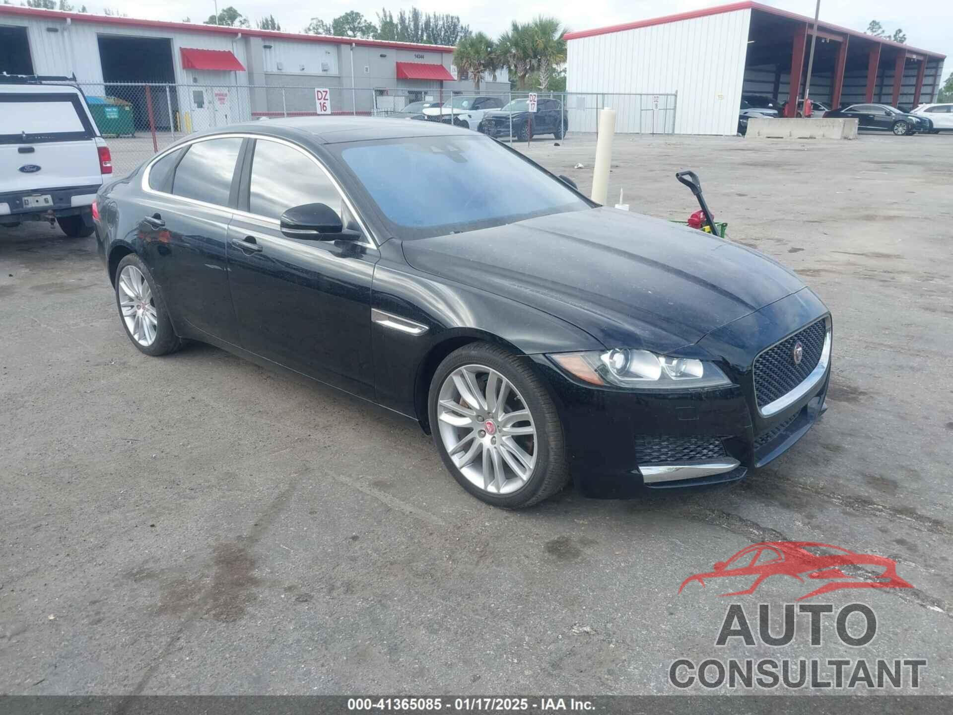 JAGUAR XF 2016 - SAJBE4BV8GCY03675
