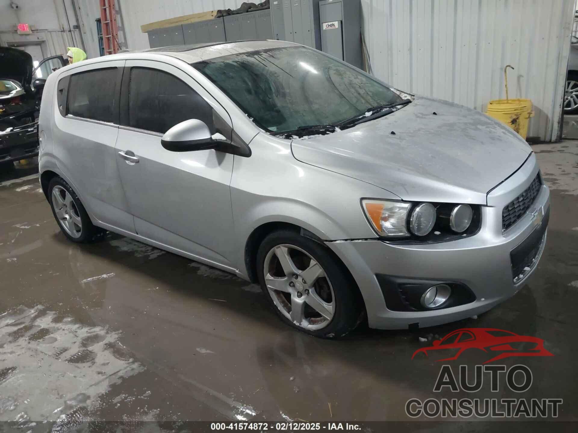 CHEVROLET SONIC 2015 - 1G1JE6SB6F4189979