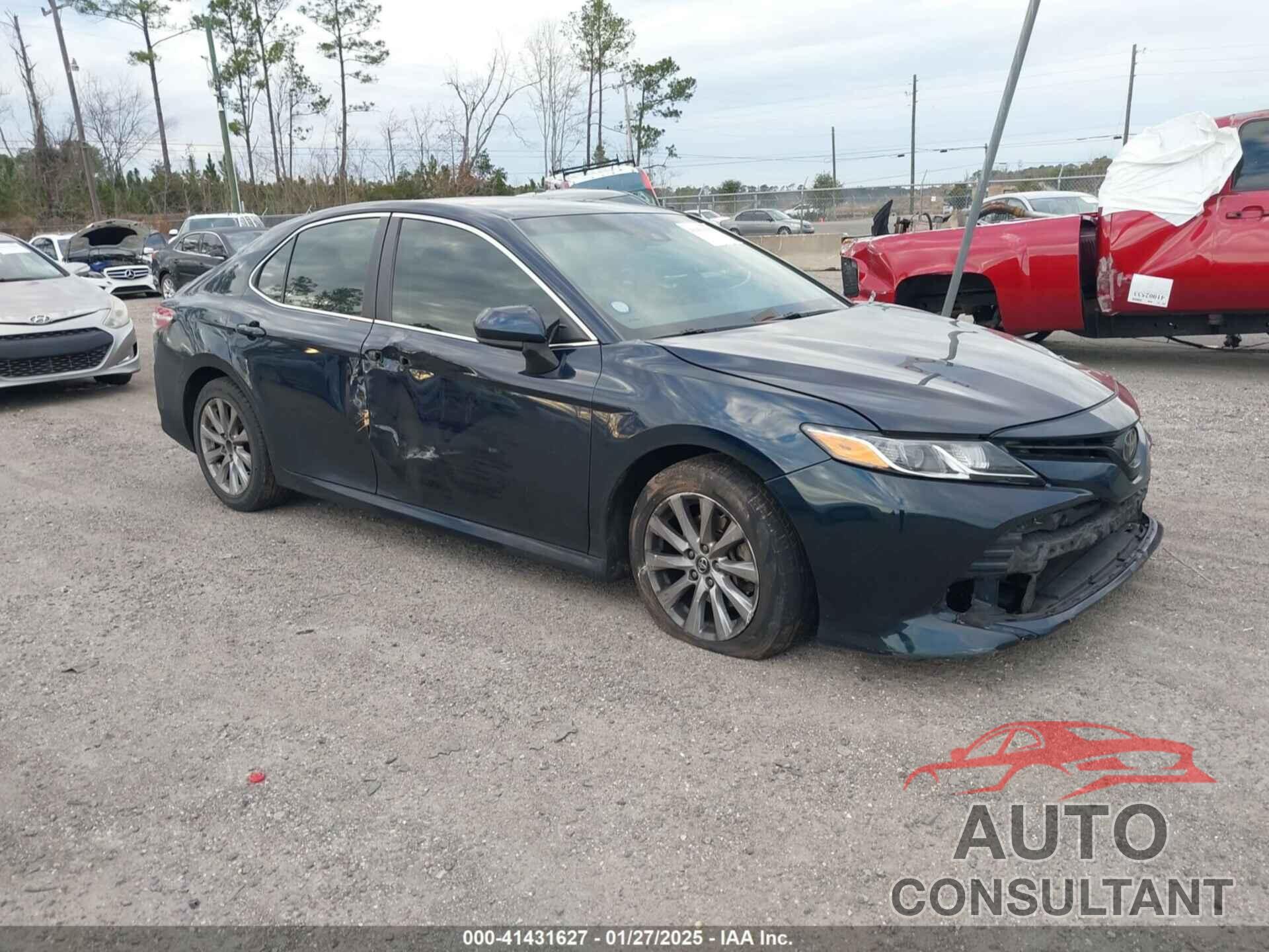 TOYOTA CAMRY 2018 - 4T1B11HK5JU598982