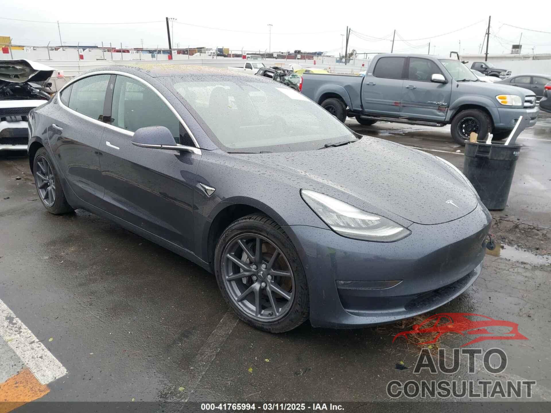 TESLA MODEL 3 2018 - 5YJ3E1EB7JF114305