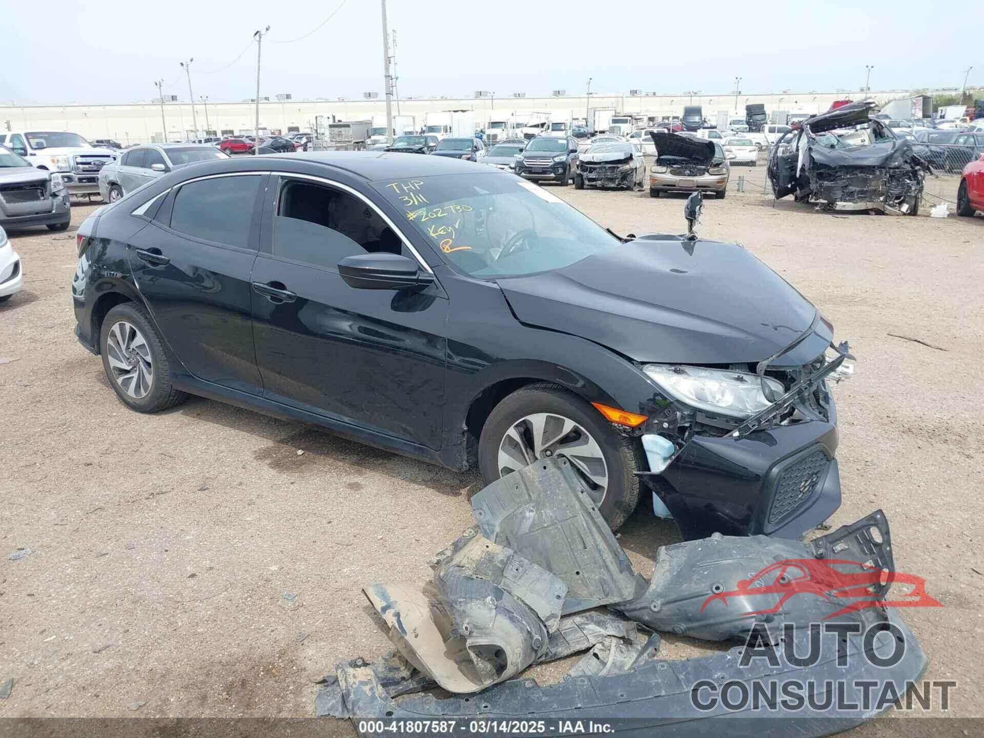 HONDA CIVIC 2019 - SHHFK7H36KU202730