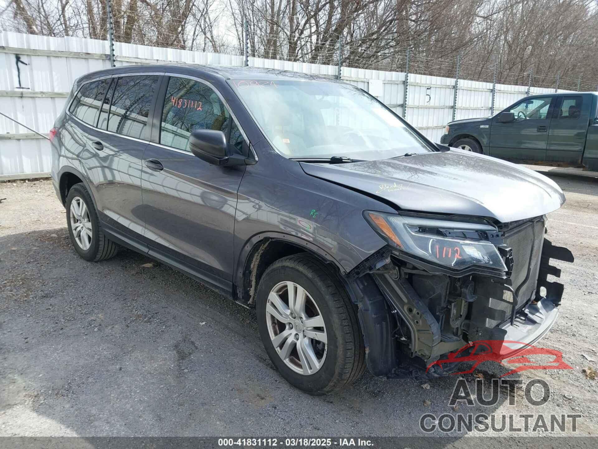 HONDA PILOT 2017 - 5FNYF5H10HB034397