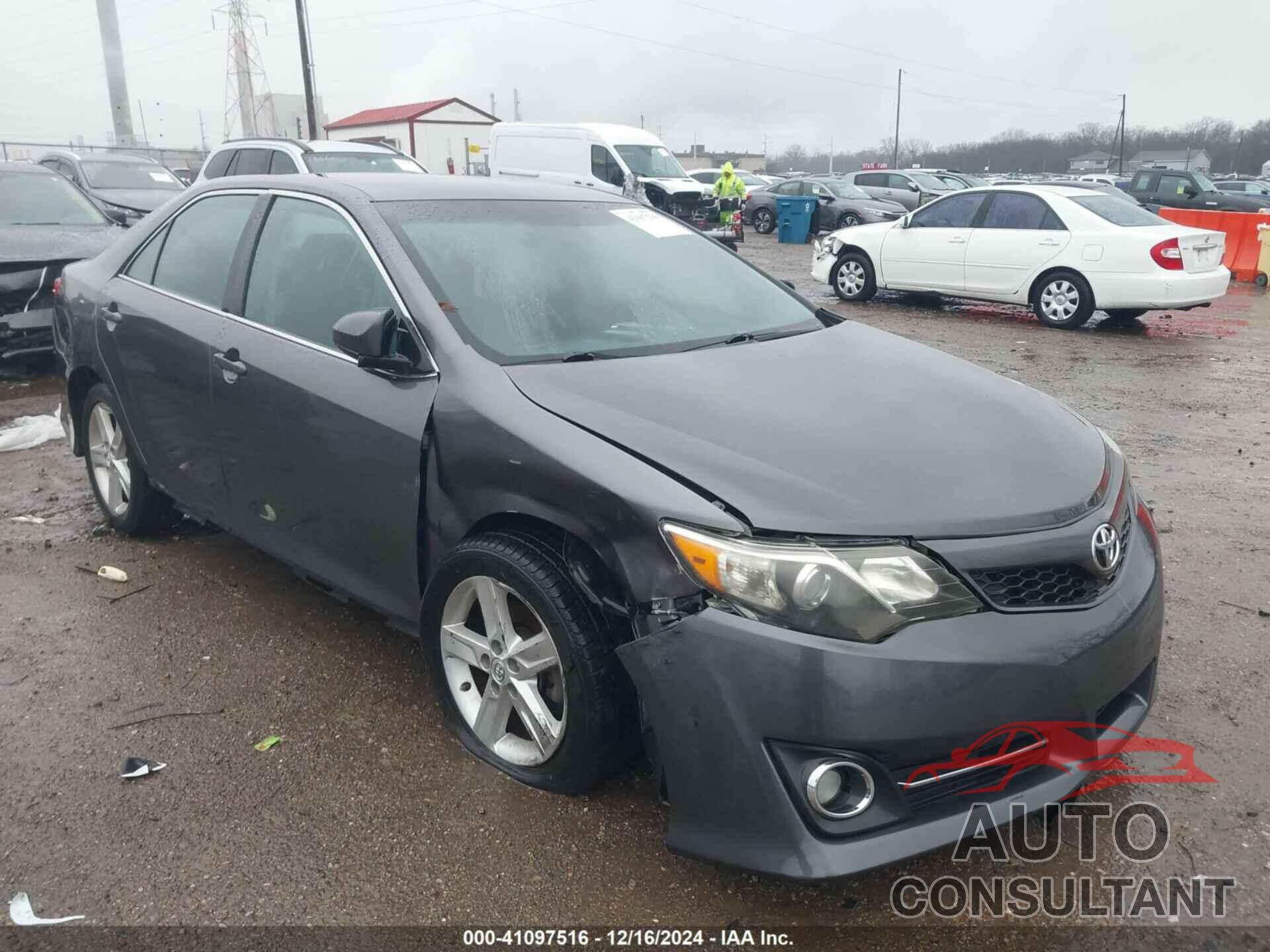 TOYOTA CAMRY 2014 - 4T1BF1FK0EU435988