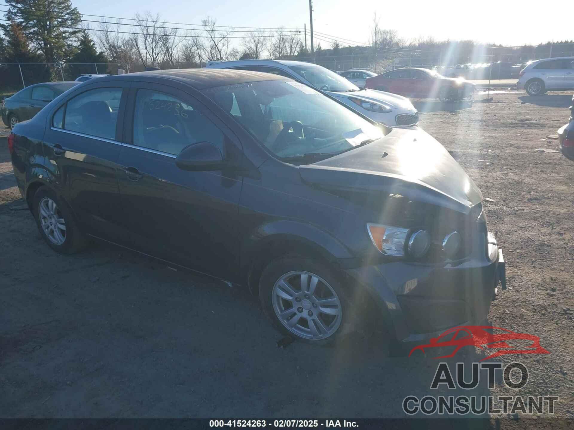 CHEVROLET SONIC 2016 - 1G1JC5SB2G4103178