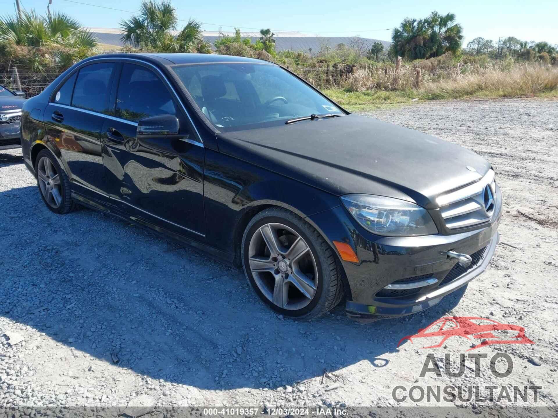 MERCEDES-BENZ C 300 2011 - WDDGF8BB6BR148734