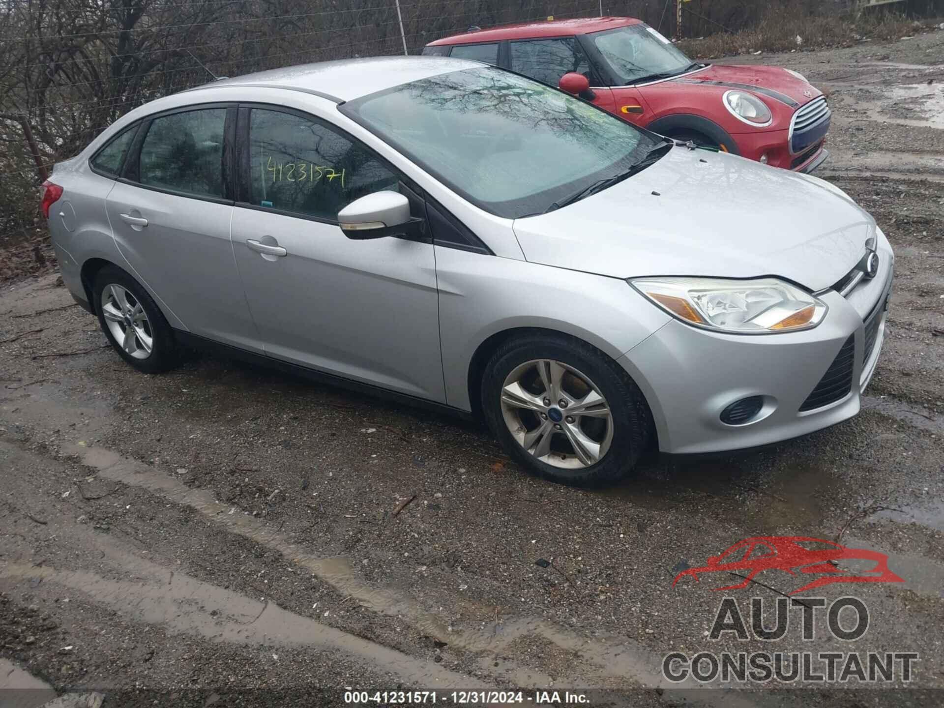 FORD FOCUS 2013 - 1FADP3F29DL199745