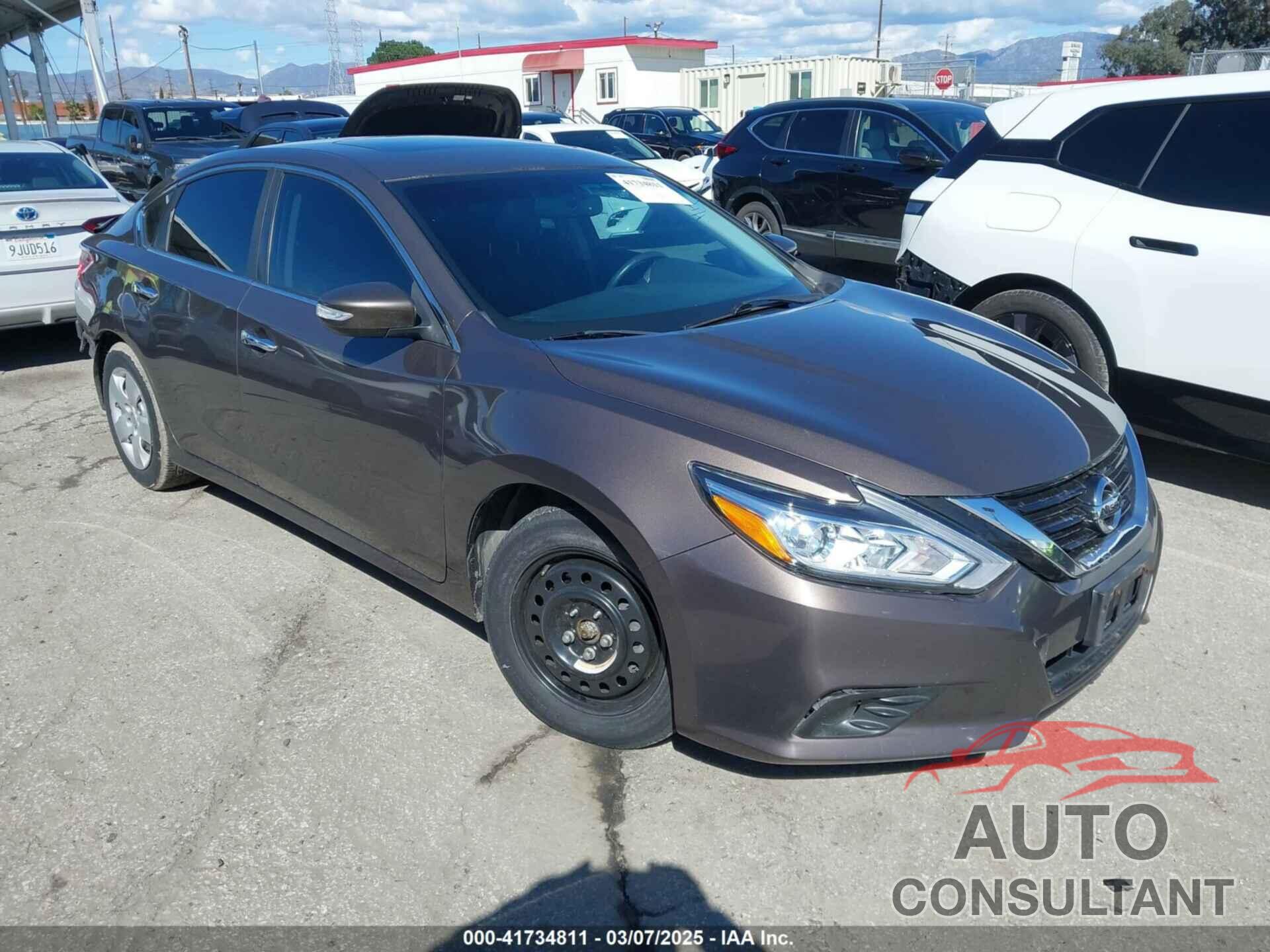 NISSAN ALTIMA 2017 - 1N4AL3AP9HC267582
