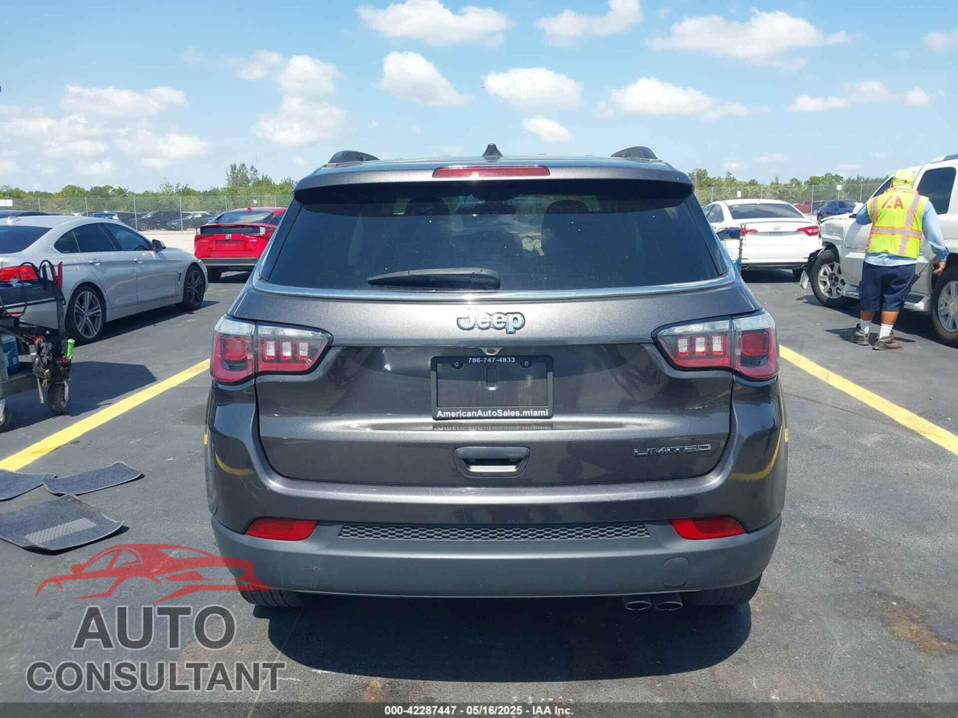 JEEP COMPASS 2019 - 3C4NJCCB2KT660077