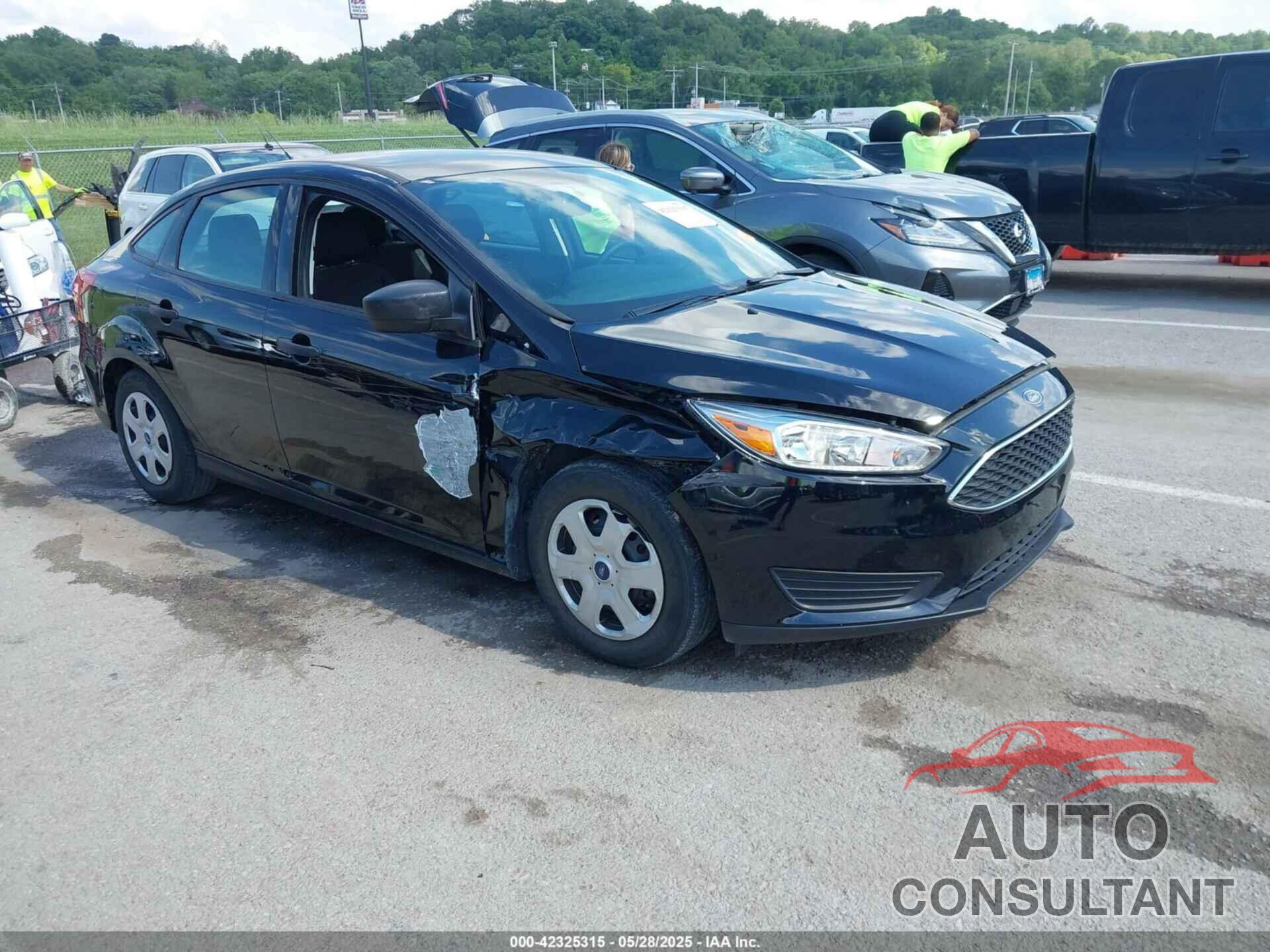 FORD FOCUS 2017 - 1FADP3E20HL347790