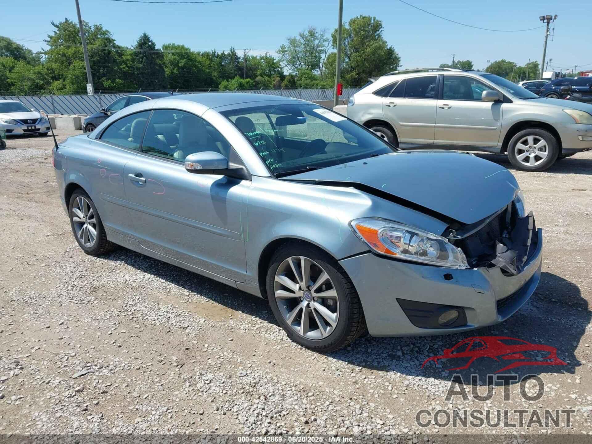 VOLVO C70 2012 - YV1672MC3CJ128635