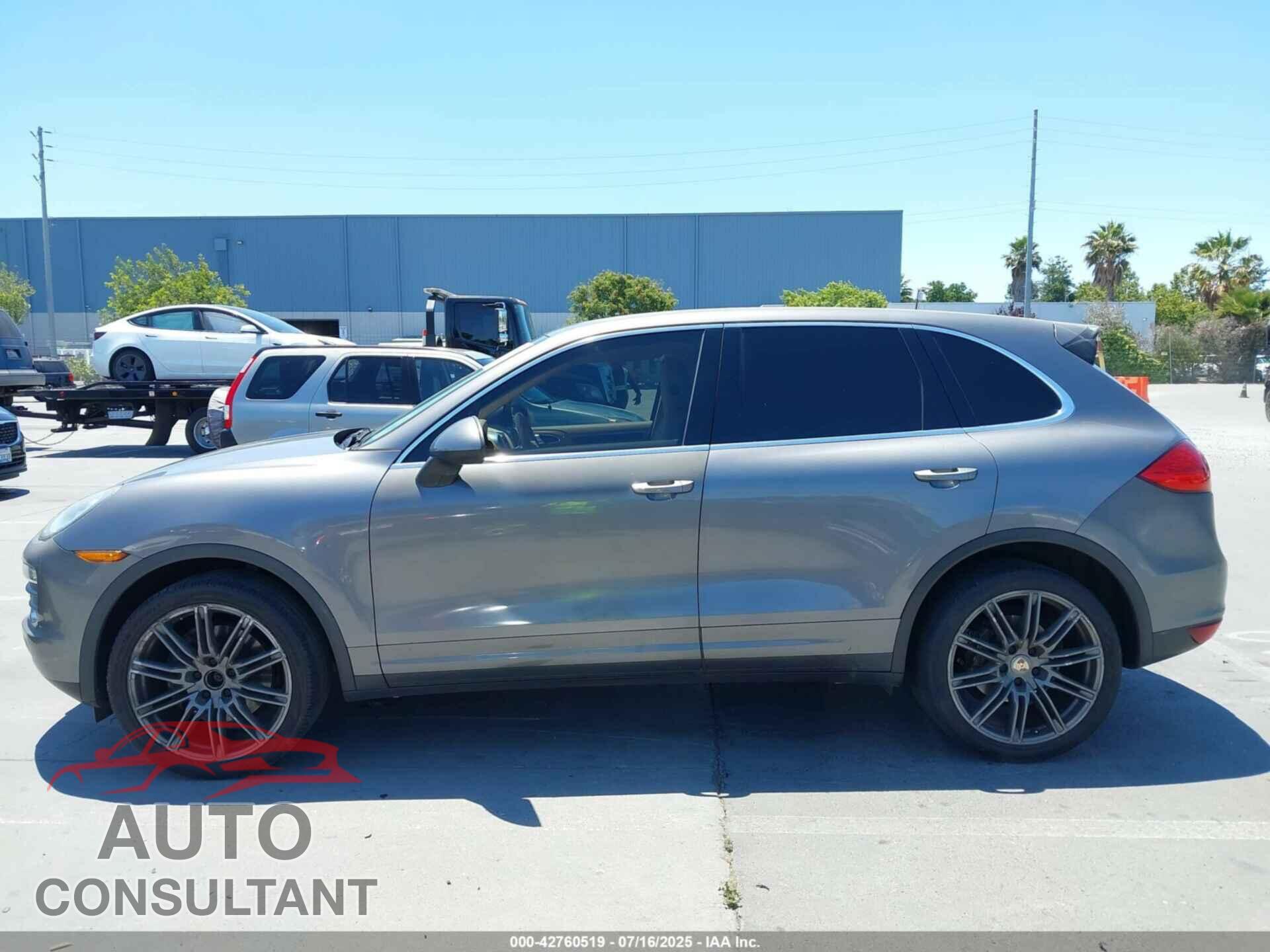 PORSCHE CAYENNE 2011 - WP1AB2A25BLA44196