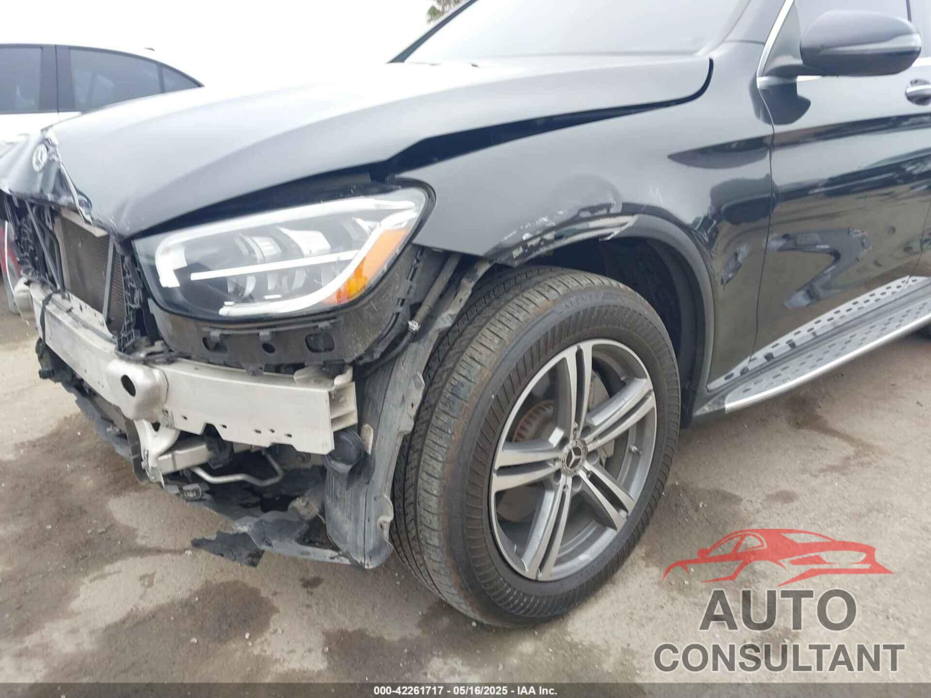 MERCEDES-BENZ GLC 300 2020 - WDC0G8EB2LF722361