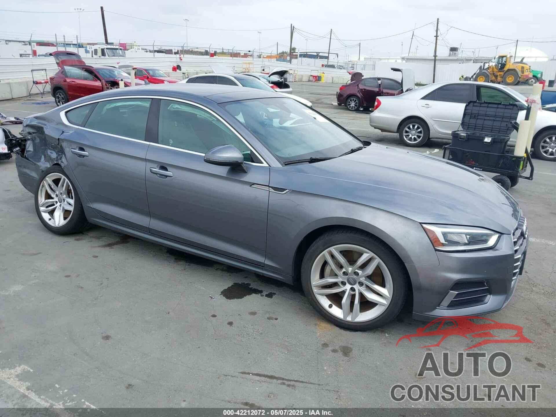 AUDI A5 2019 - WAUANCF58KA084492