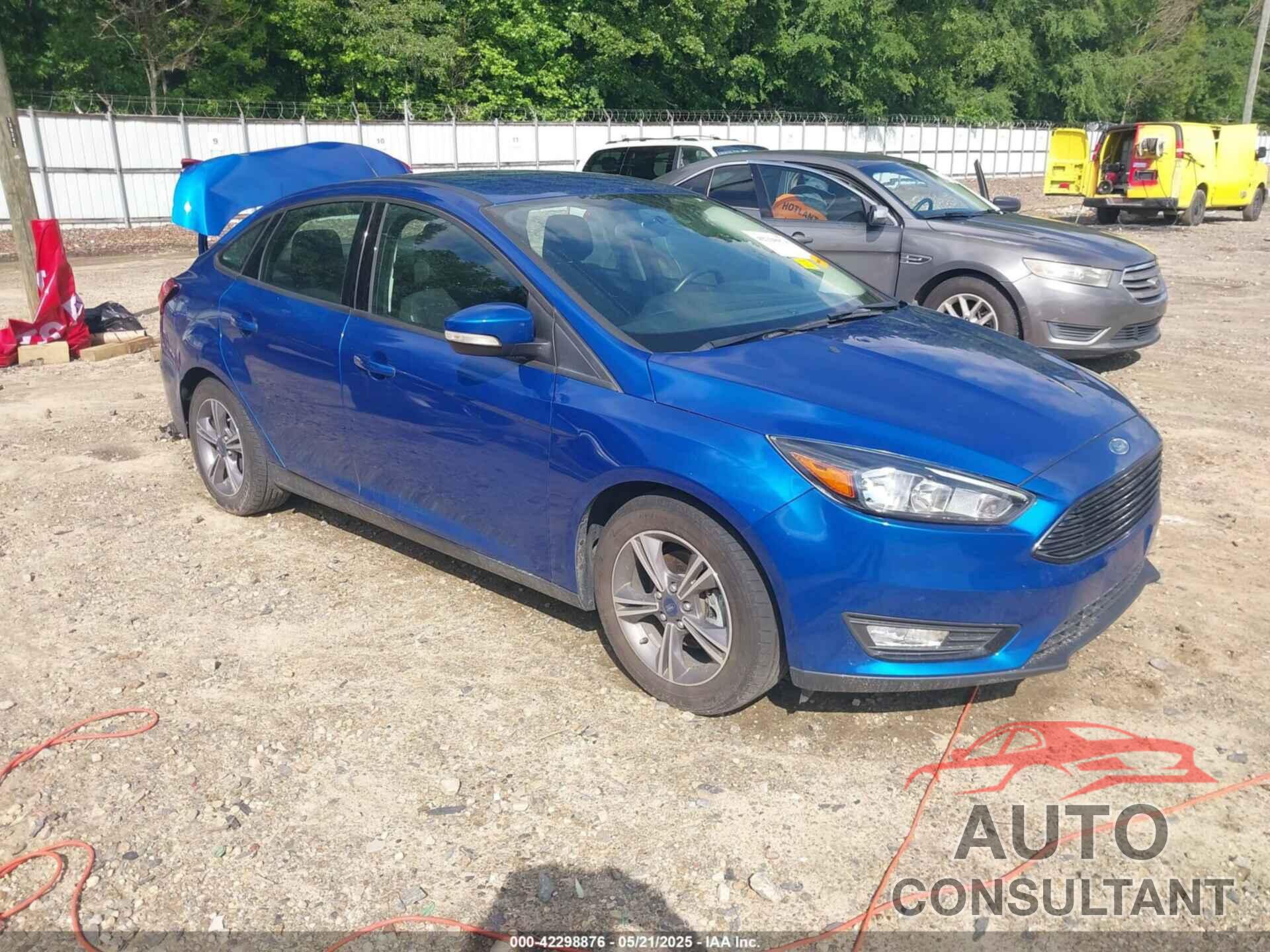 FORD FOCUS 2018 - 1FADP3F22JL298824