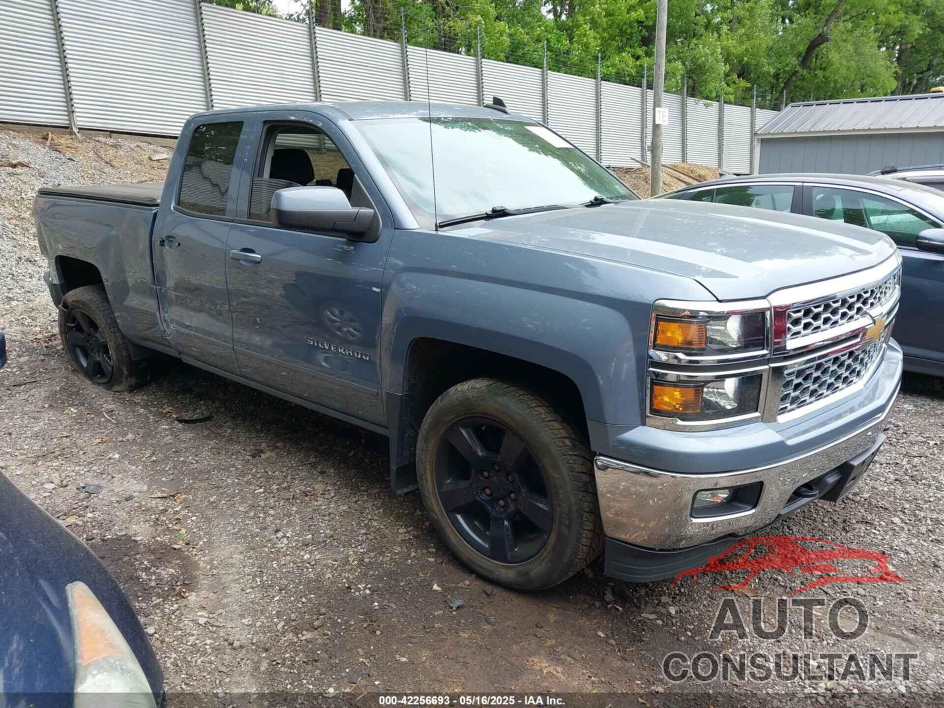 CHEVROLET SILVERADO 1500 2015 - 1GCVKREC0FZ341832