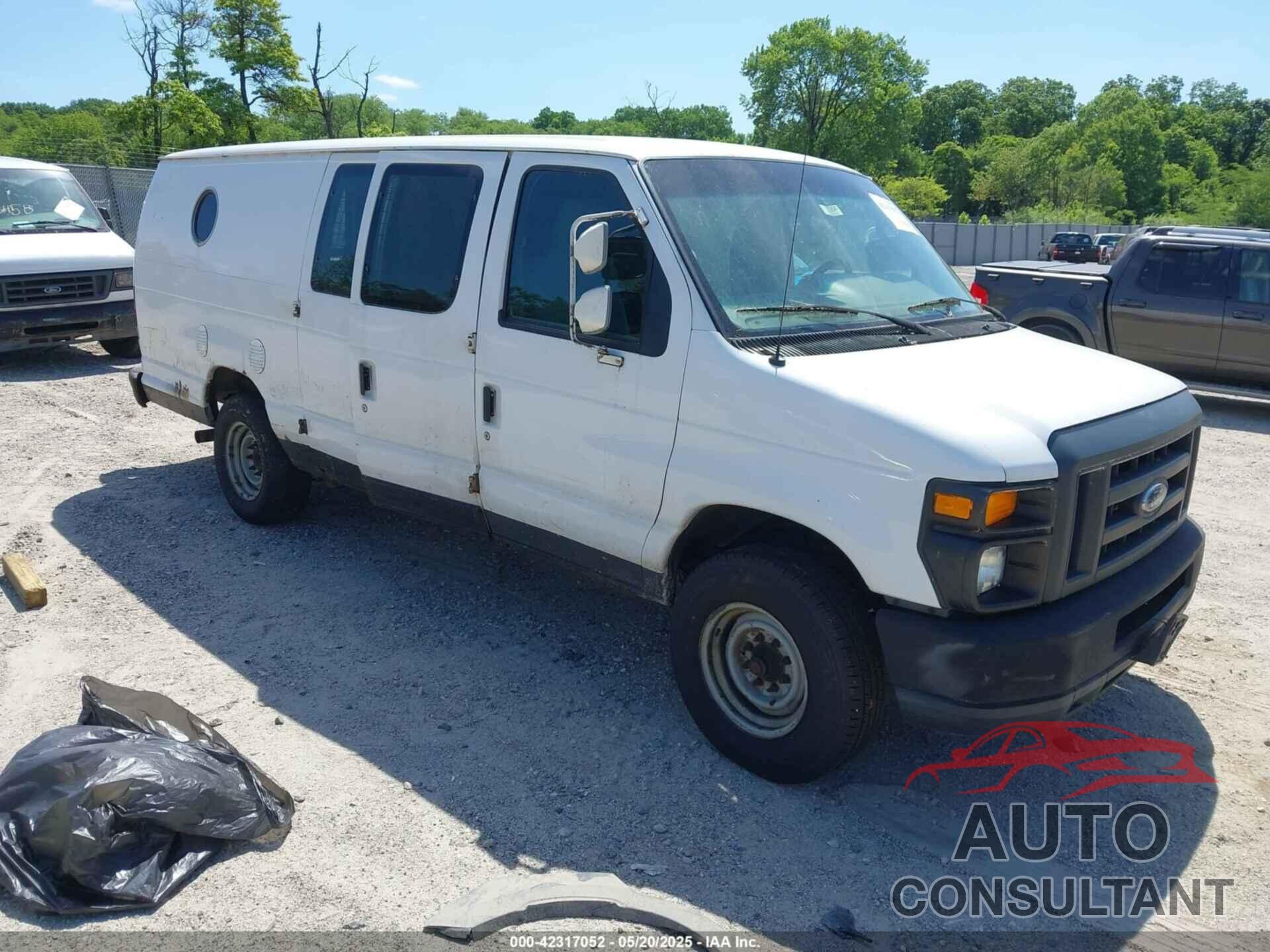 FORD E-350 SUPER DUTY 2011 - 1FDSS3EL7BDA76197