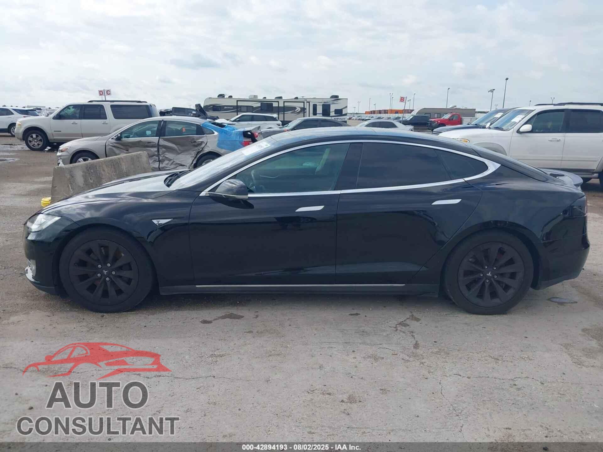 TESLA MODEL S 2013 - 5YJSA1DP5DFP11140