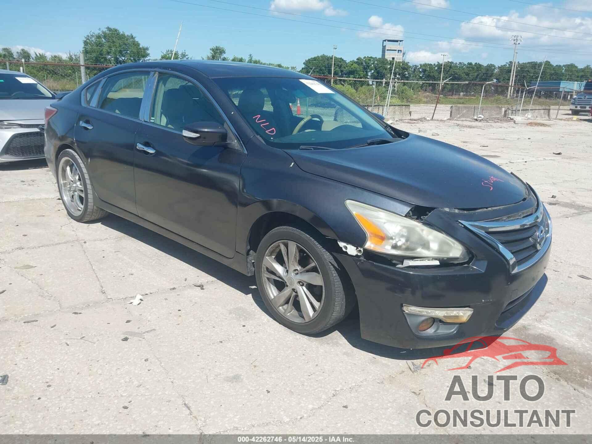 NISSAN ALTIMA 2013 - 1N4AL3AP8DN461714