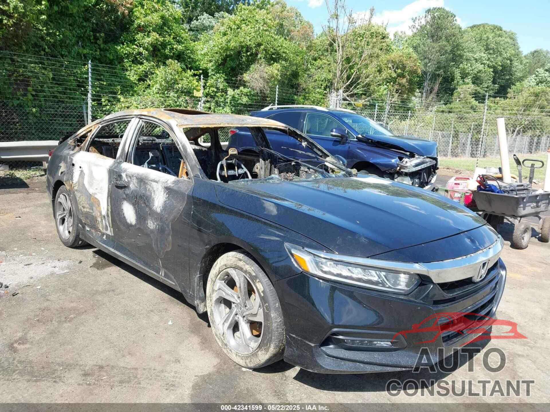 HONDA ACCORD 2018 - 1HGCV2F54JA017894