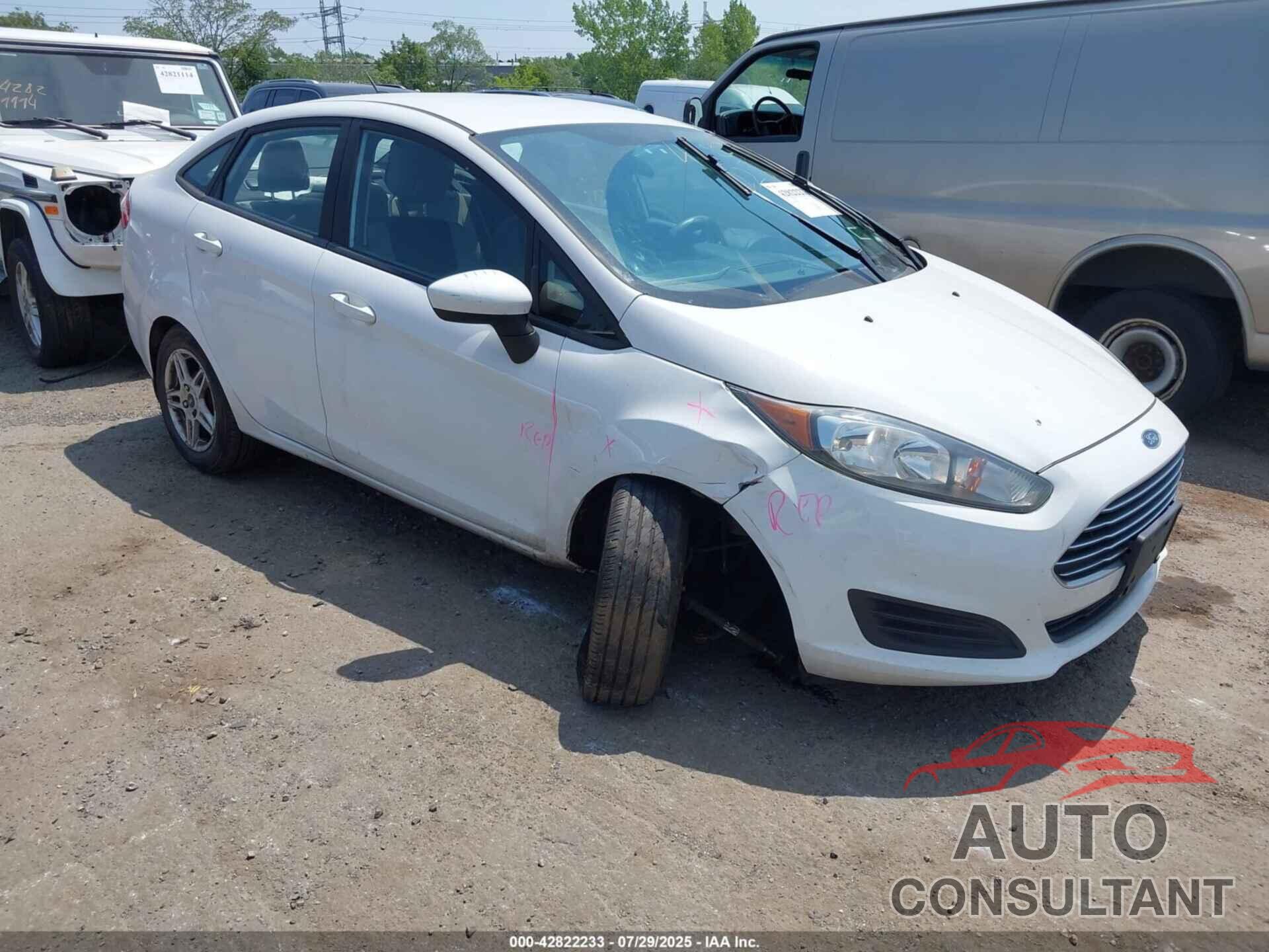 FORD FIESTA 2018 - 3FADP4BJ5JM108855
