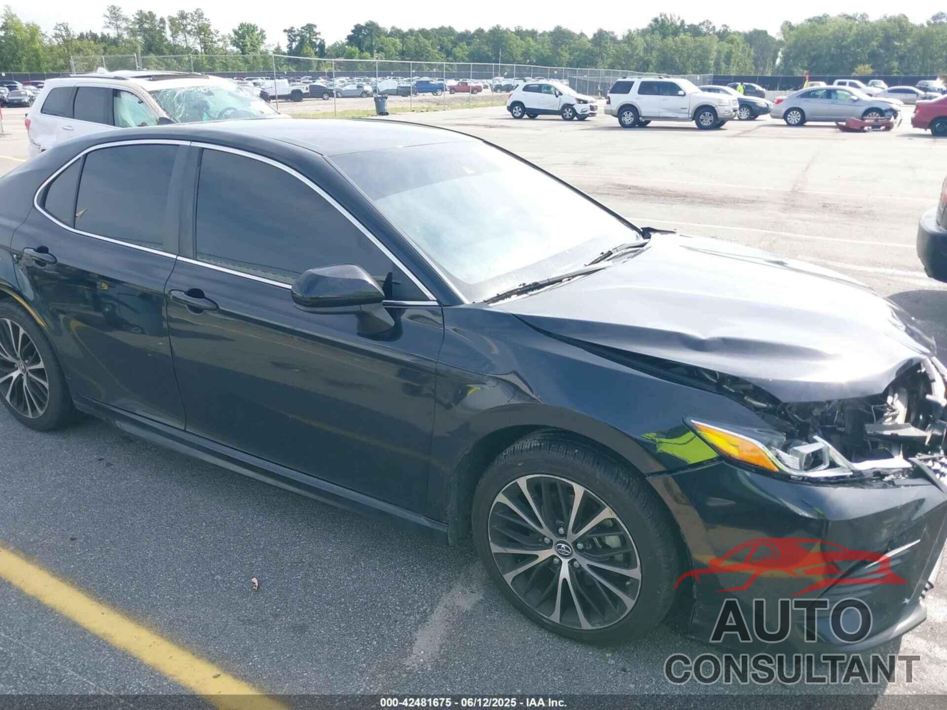TOYOTA CAMRY 2019 - 4T1B11HK7KU182420