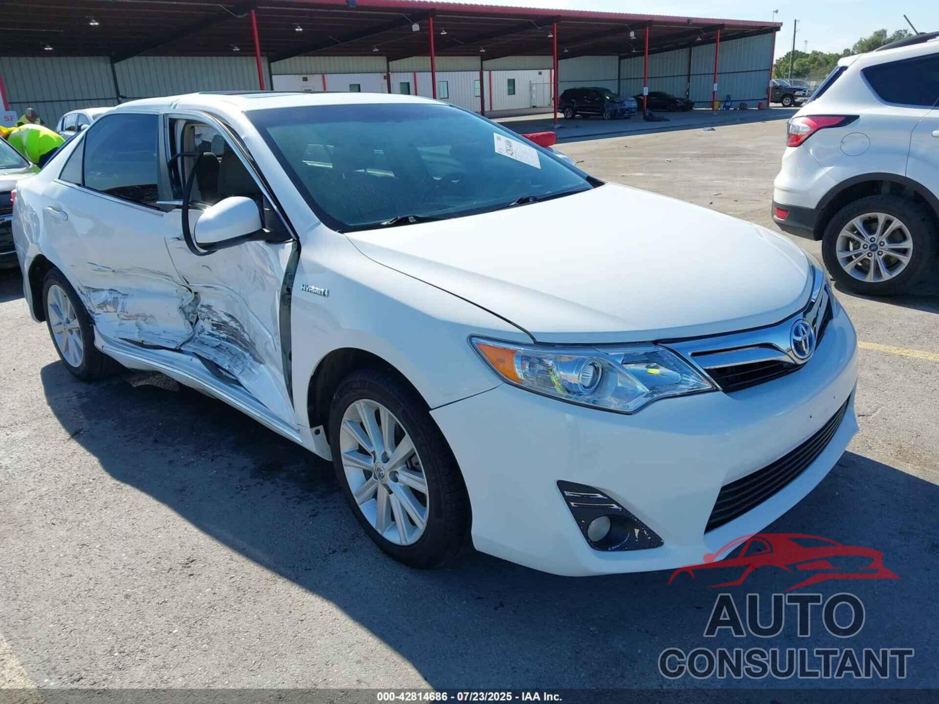 TOYOTA CAMRY HYBRID 2013 - 4T1BD1FK2DU085297