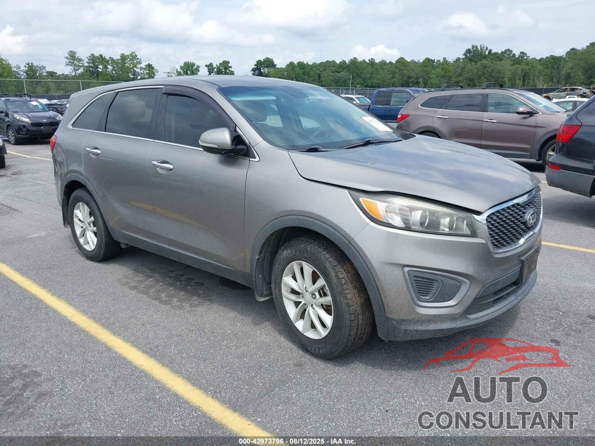 KIA SORENTO 2017 - 5XYPG4A39HG205283