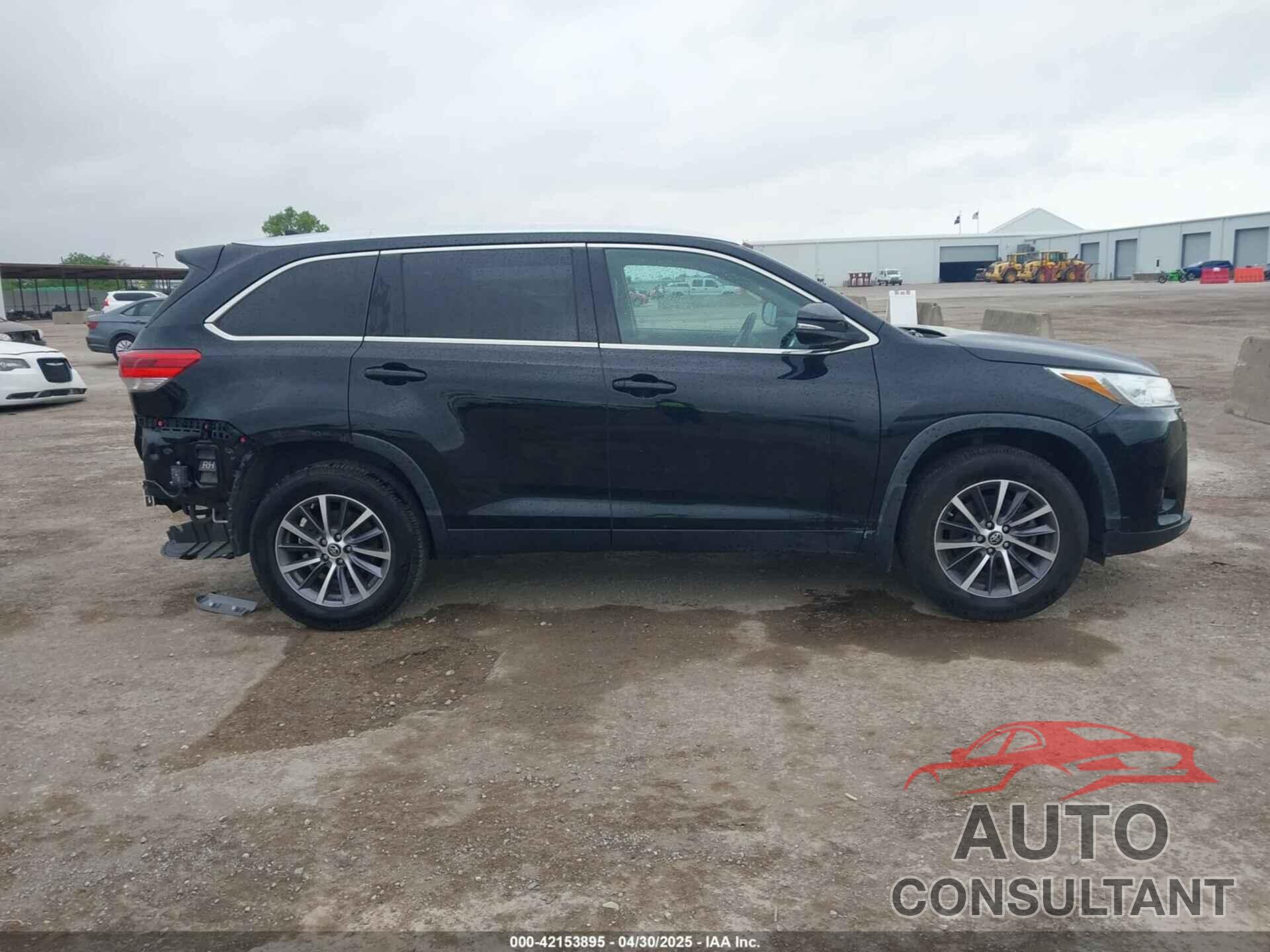 TOYOTA HIGHLANDER 2019 - 5TDJZRFHXKS573838