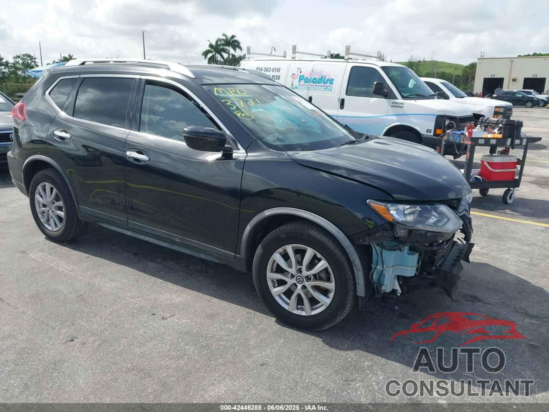 NISSAN ROGUE 2020 - KNMAT2MT3LP513721