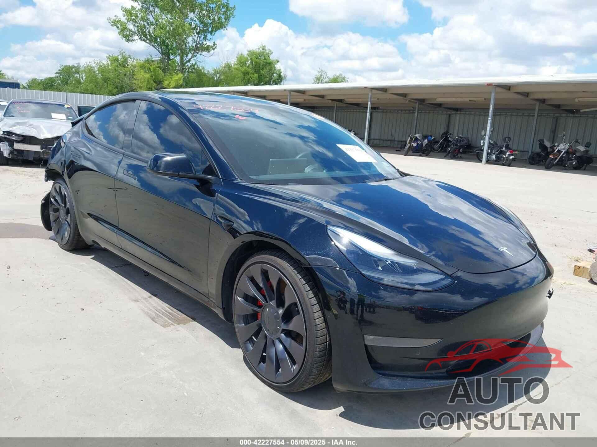 TESLA MODEL 3 2022 - 5YJ3E1EC0NF195615
