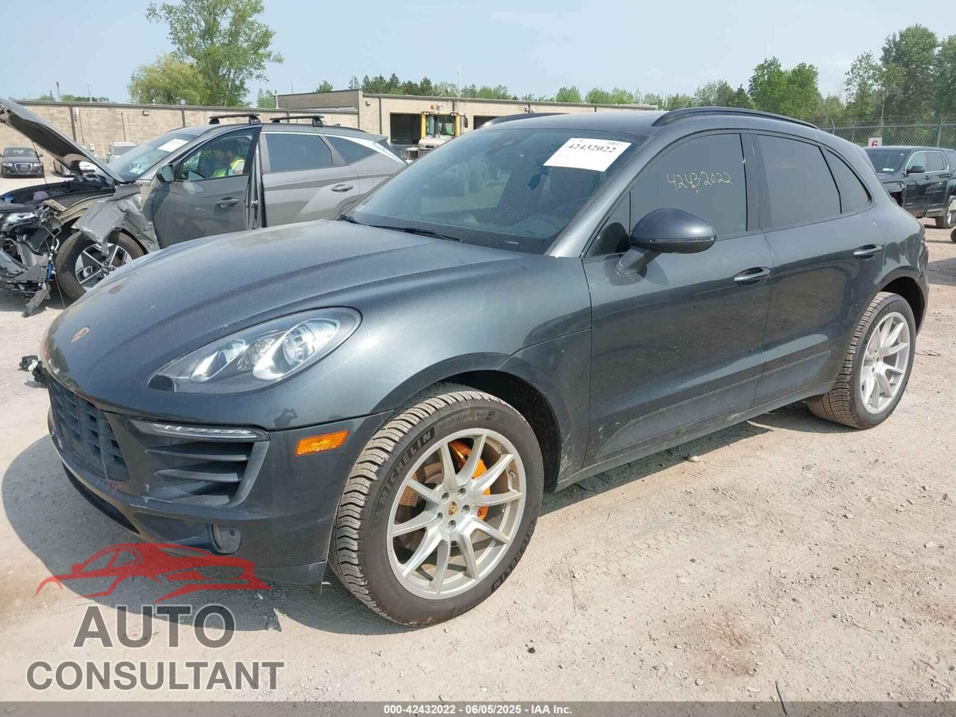 PORSCHE MACAN 2017 - WP1AB2A52HLB18385