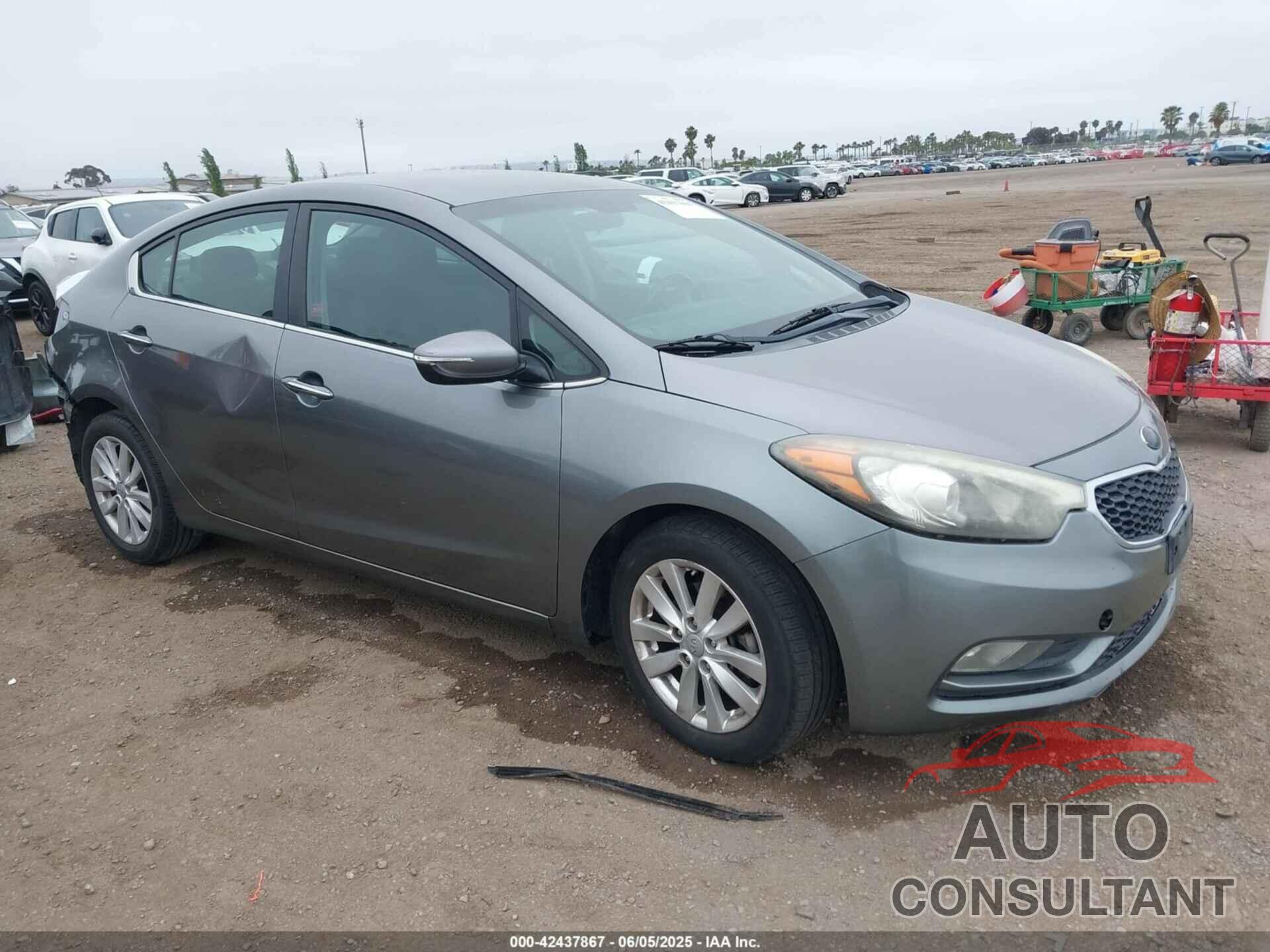 KIA FORTE 2014 - KNAFX4A82E5165007