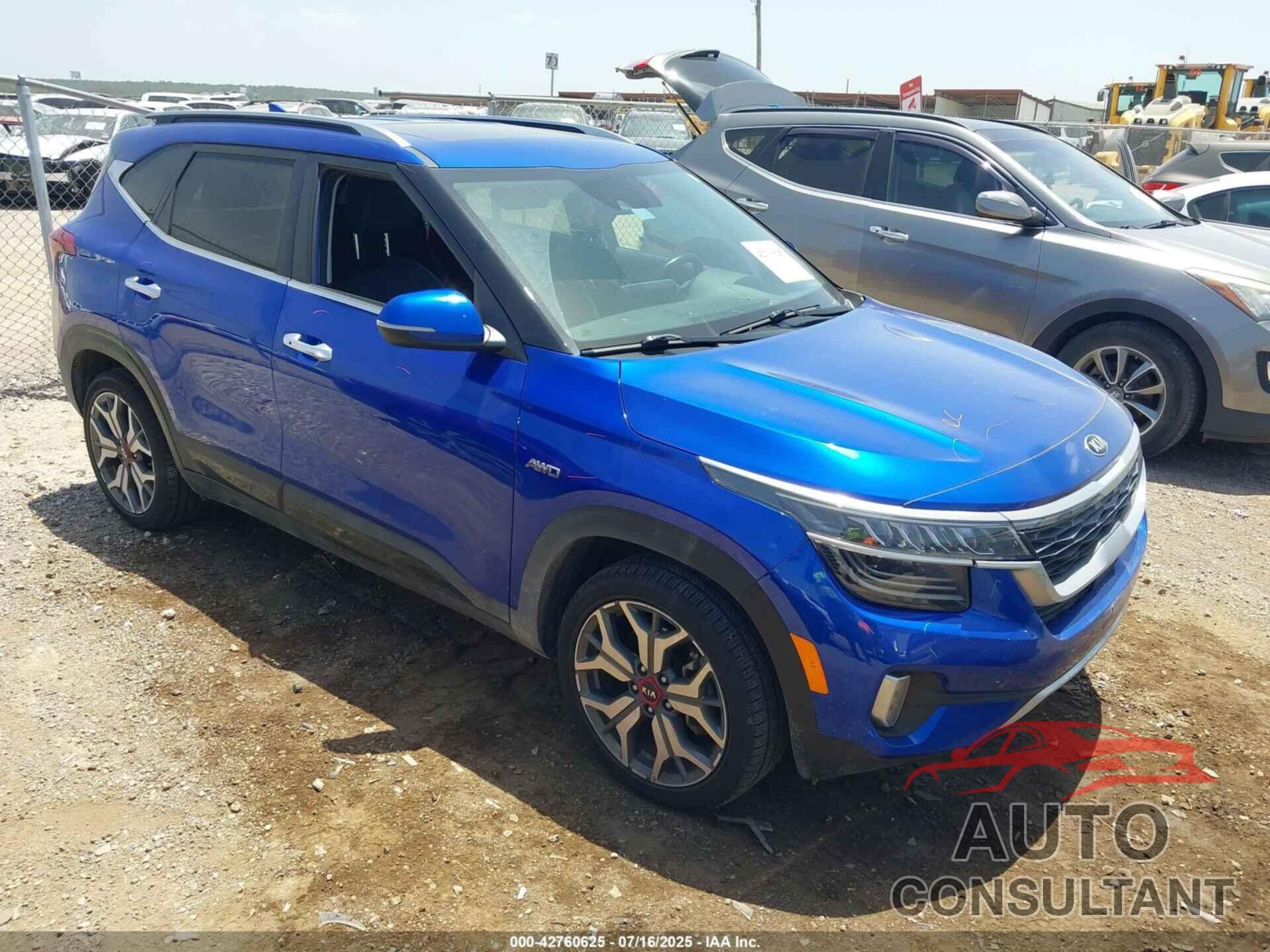 KIA SELTOS 2021 - KNDETCA2XM7049024