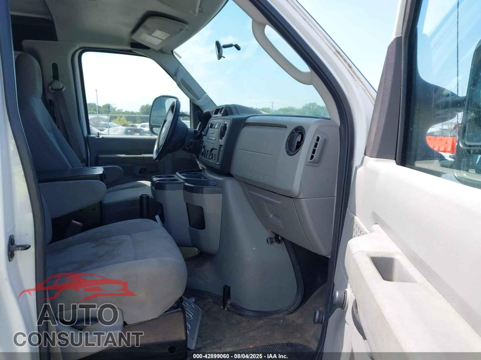 FORD E-150 2014 - 1FTNE1EW6EDA98557