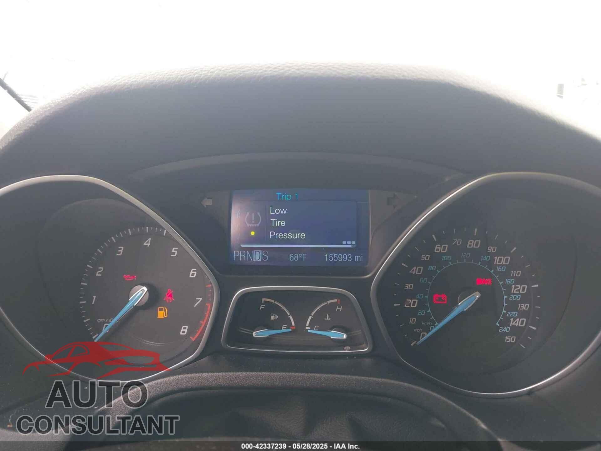 FORD FOCUS 2012 - 1FAHP3M21CL252084
