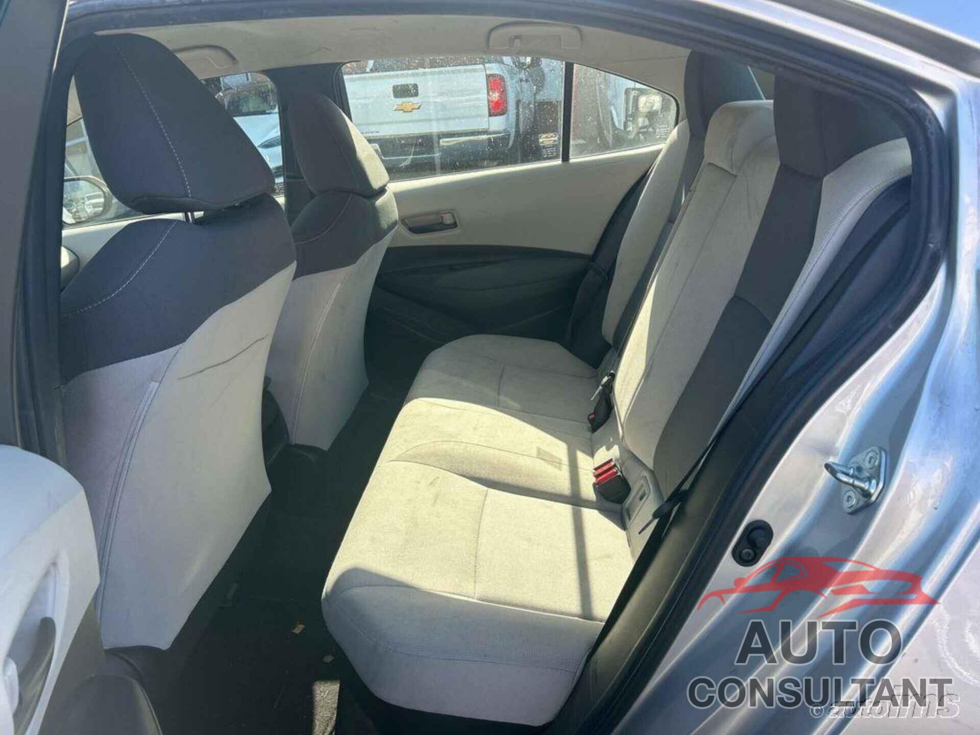 TOYOTA COROLLA 2022 - JTDEAMDE0NJ054304