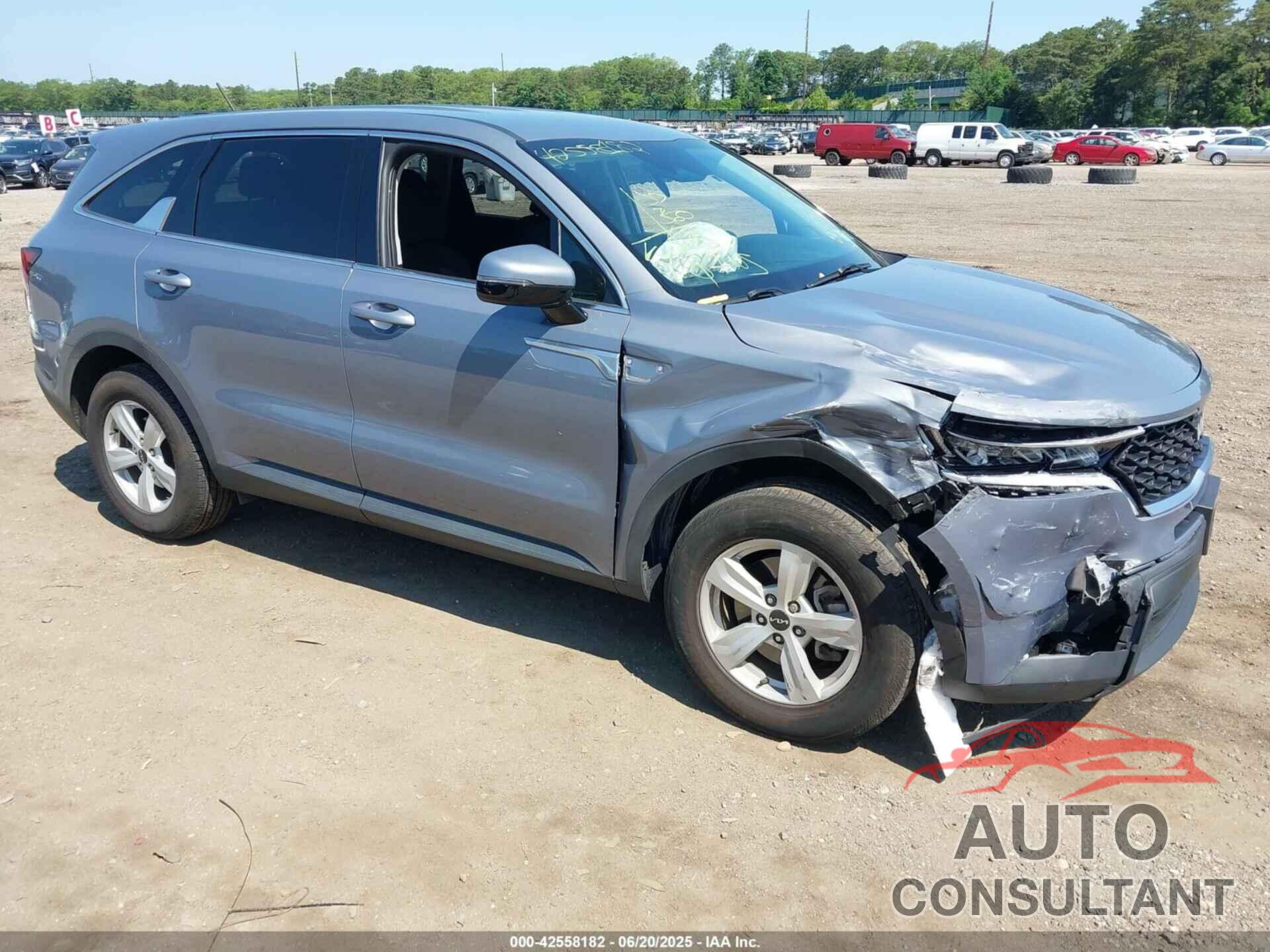 KIA SORENTO 2023 - 5XYRG4LC5PG225941