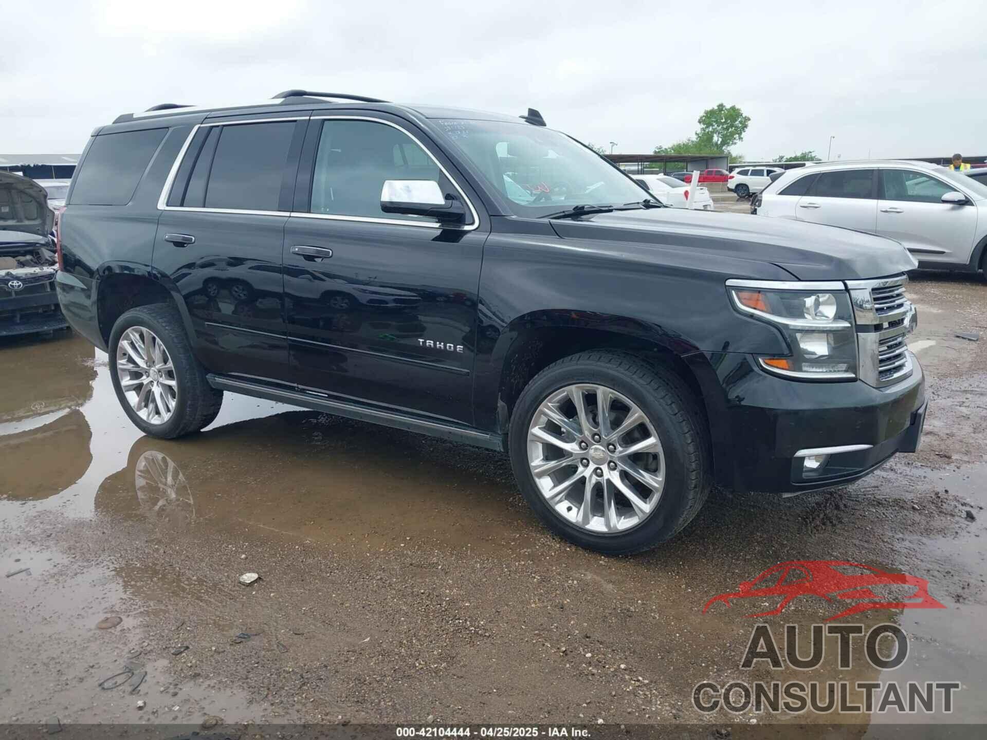 CHEVROLET TAHOE 2019 - 1GNSKCKJ2KR242577