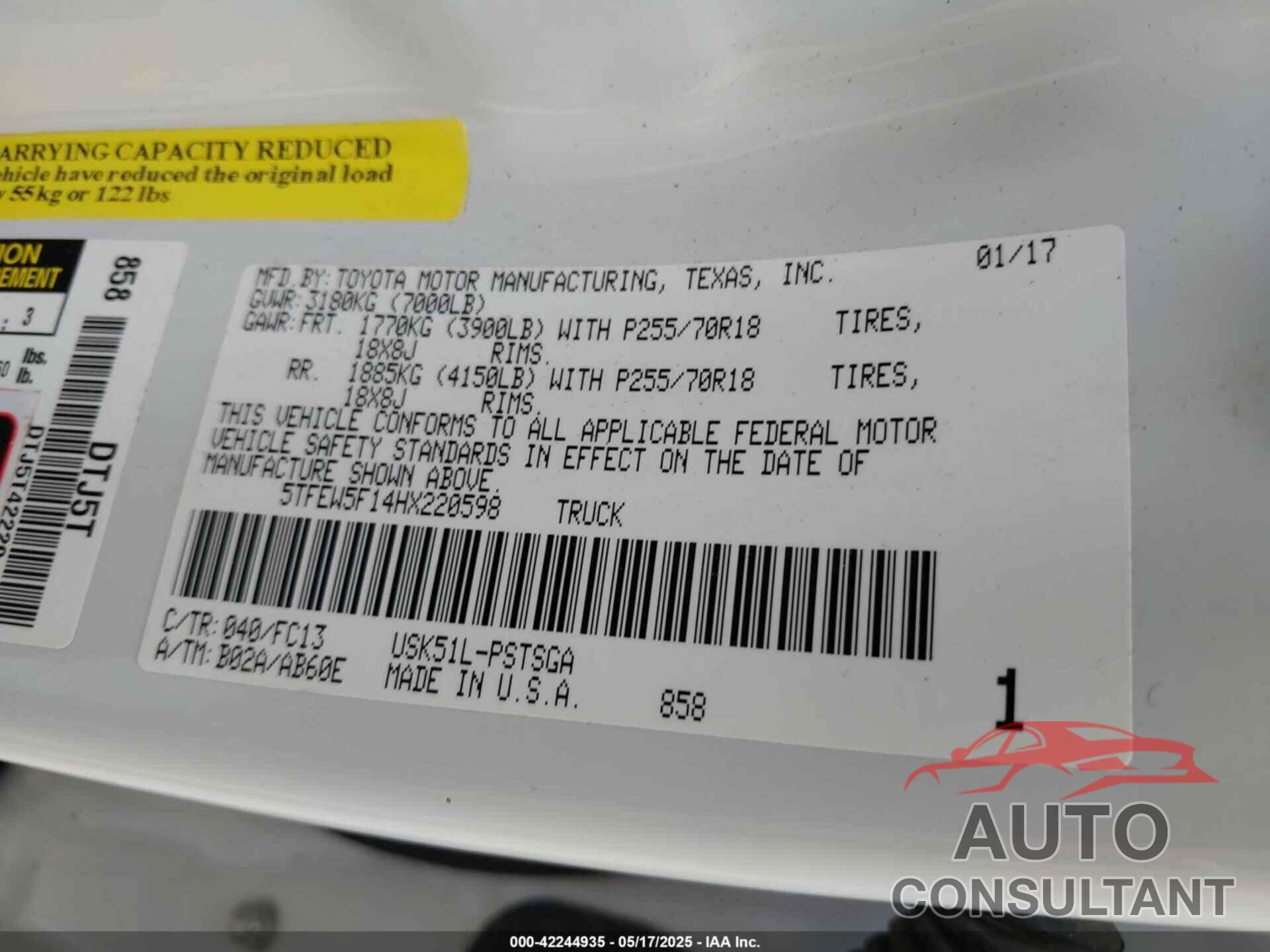 TOYOTA TUNDRA 2017 - 5TFEW5F14HX220598
