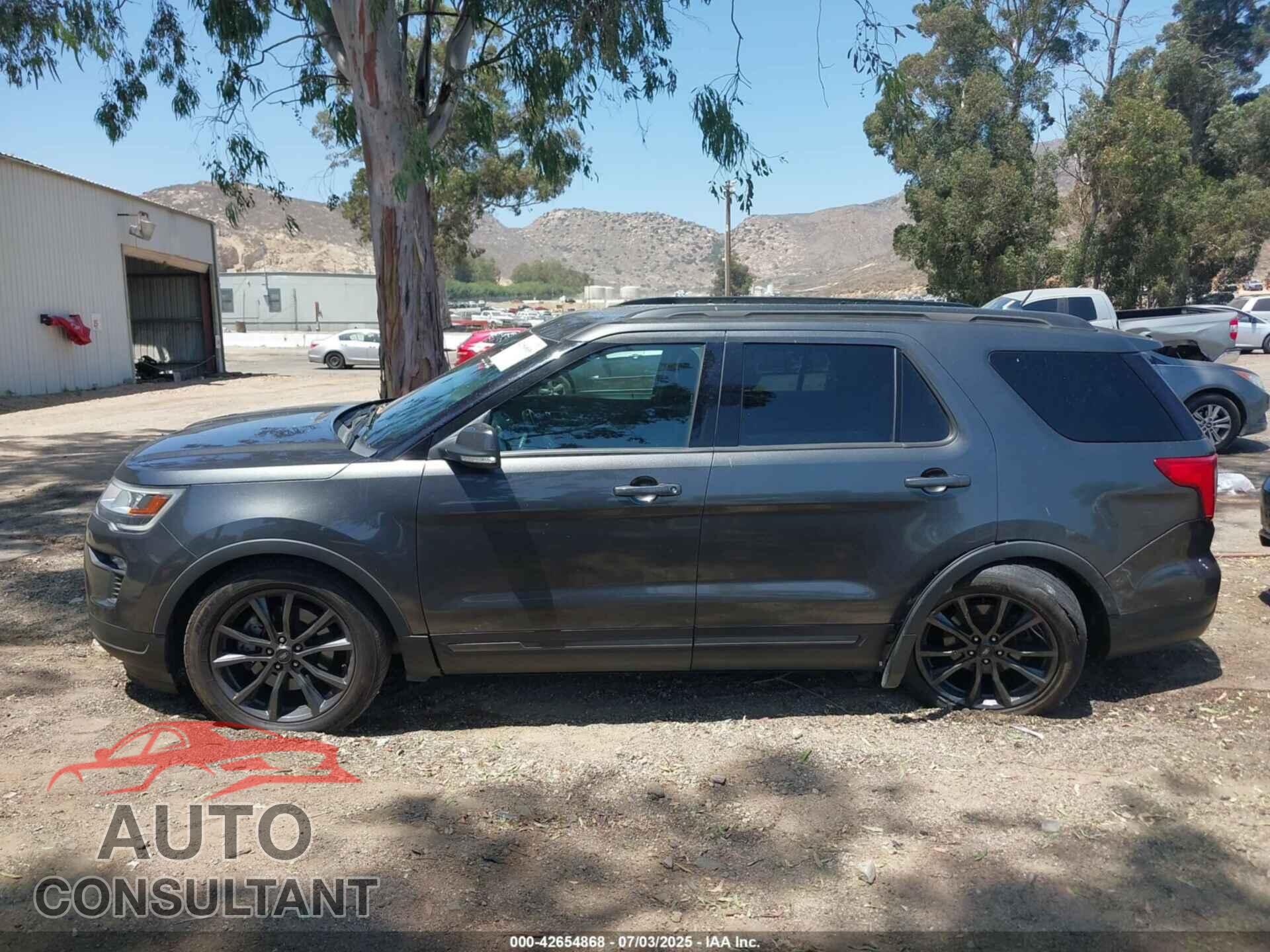 FORD EXPLORER 2018 - 1FM5K7D85JGB31809