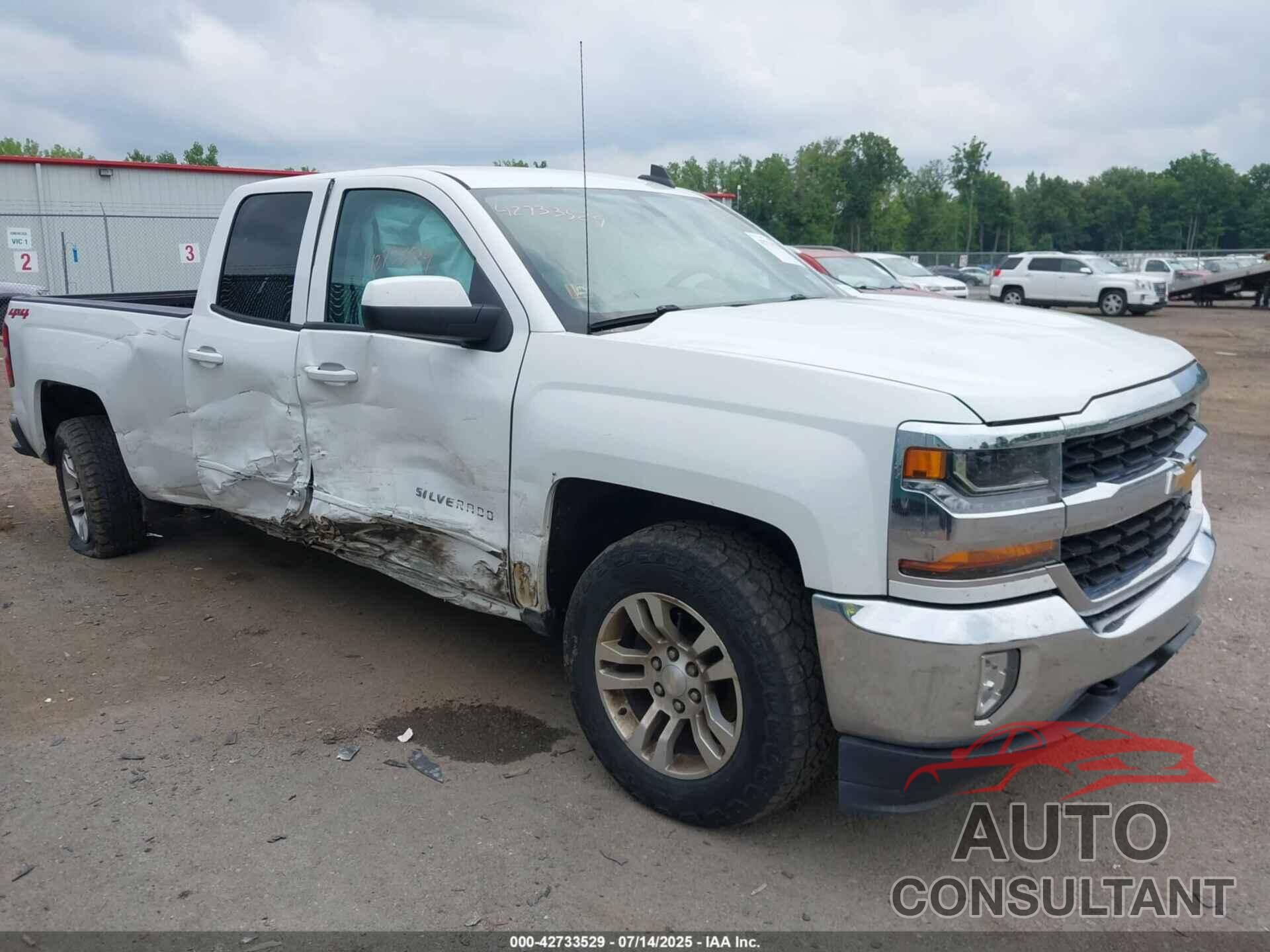 CHEVROLET SILVERADO 1500 2018 - 1GCVKREH7JZ183378