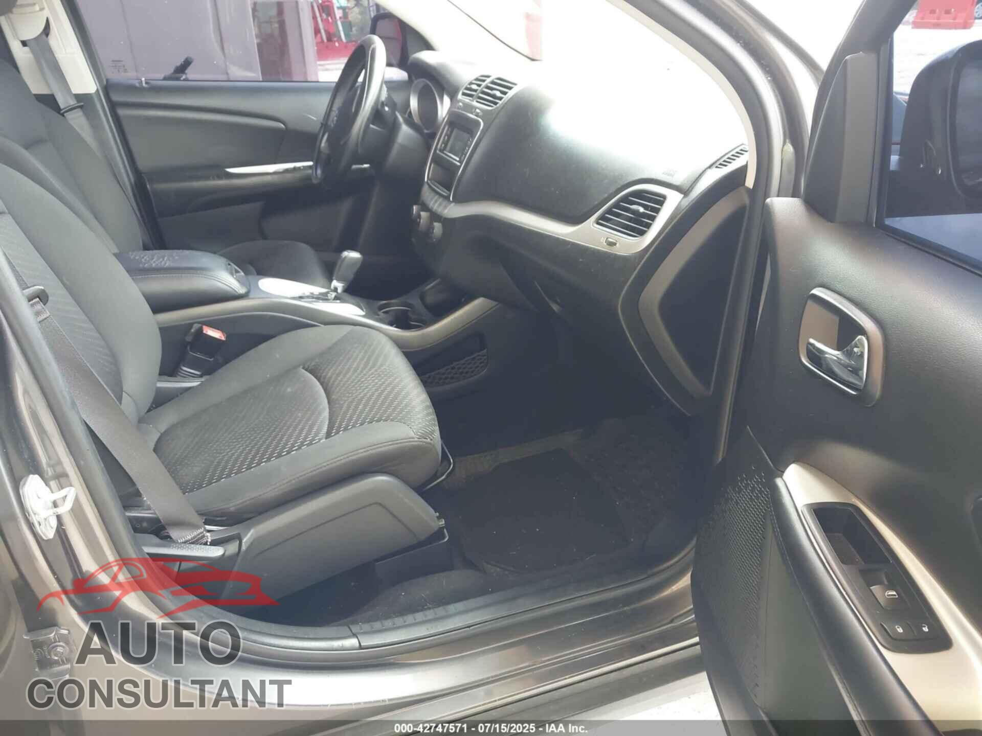 DODGE JOURNEY 2017 - 3C4PDCBB2HT559342
