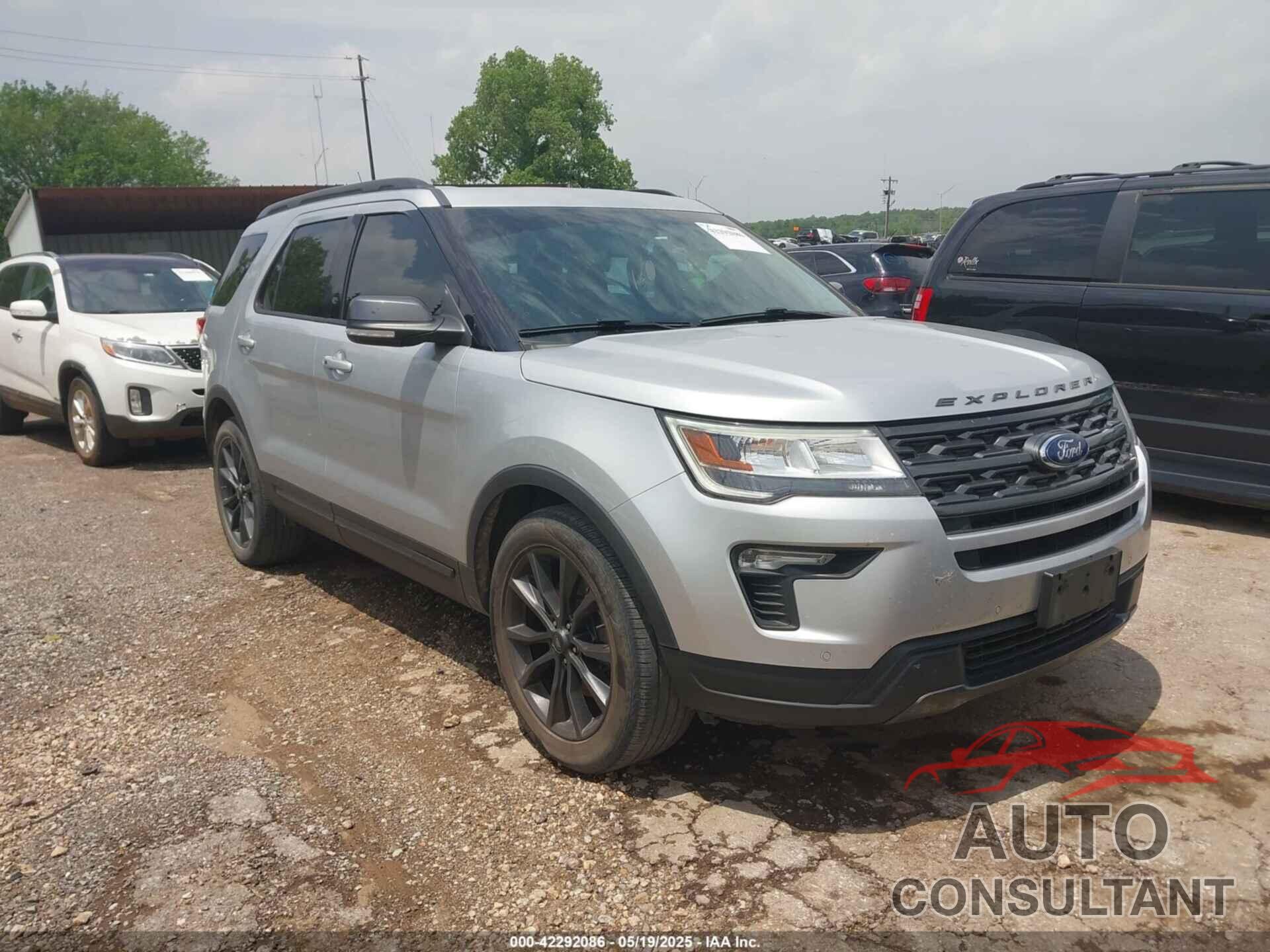 FORD EXPLORER 2019 - 1FM5K7D8XKGA08413