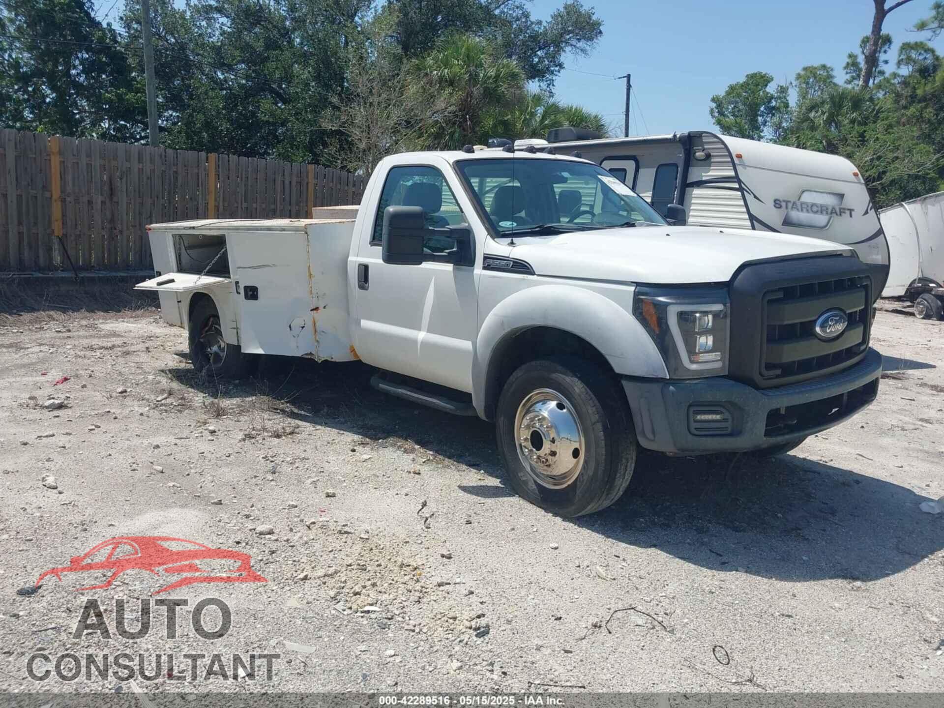 FORD F-550 CHASSIS 2011 - 1FDUF5HT0BEB12679